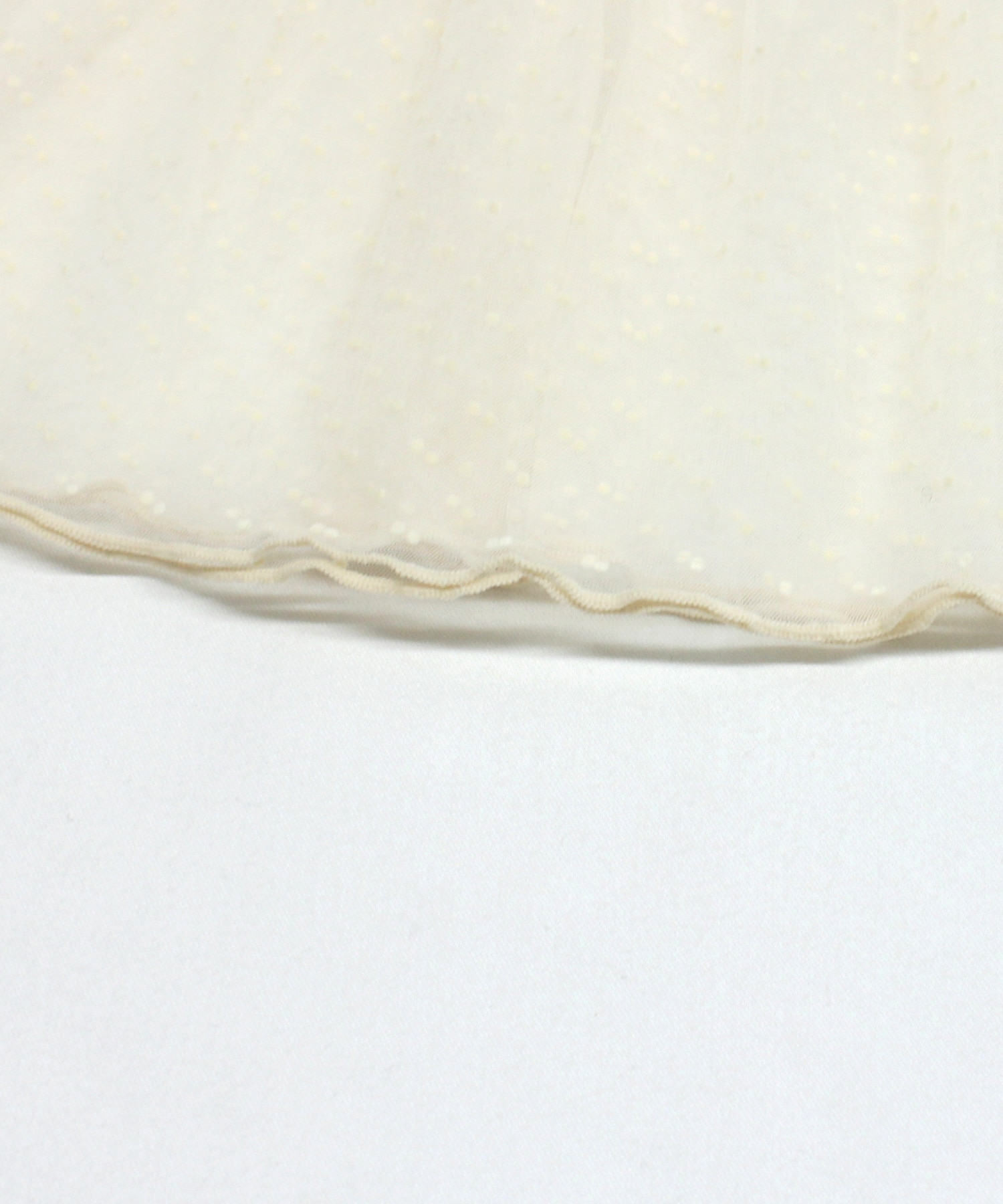 ホワイトドット