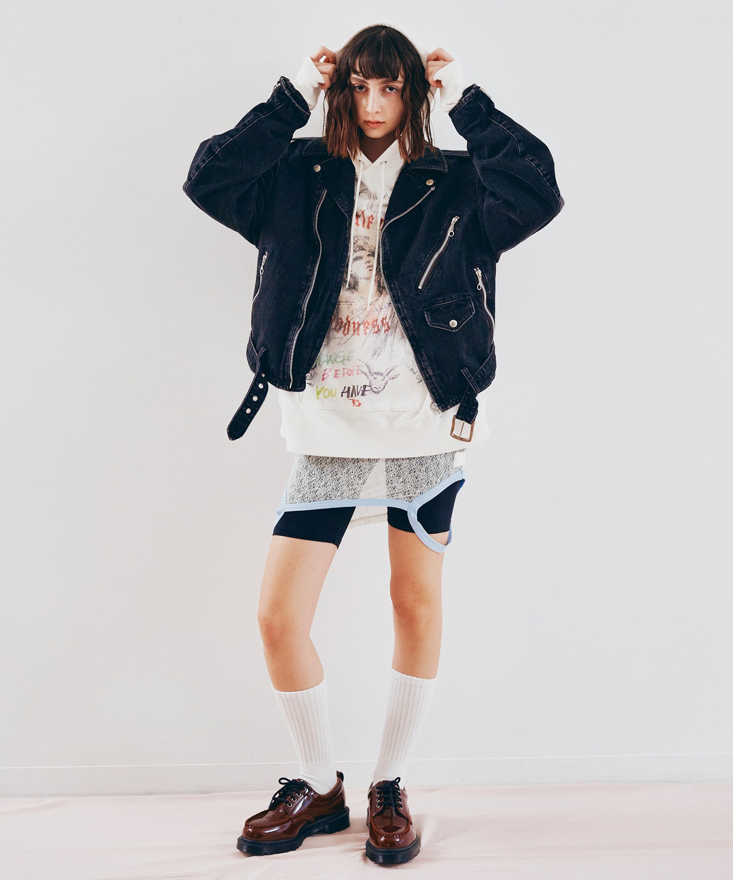 ストーンブラックデニム