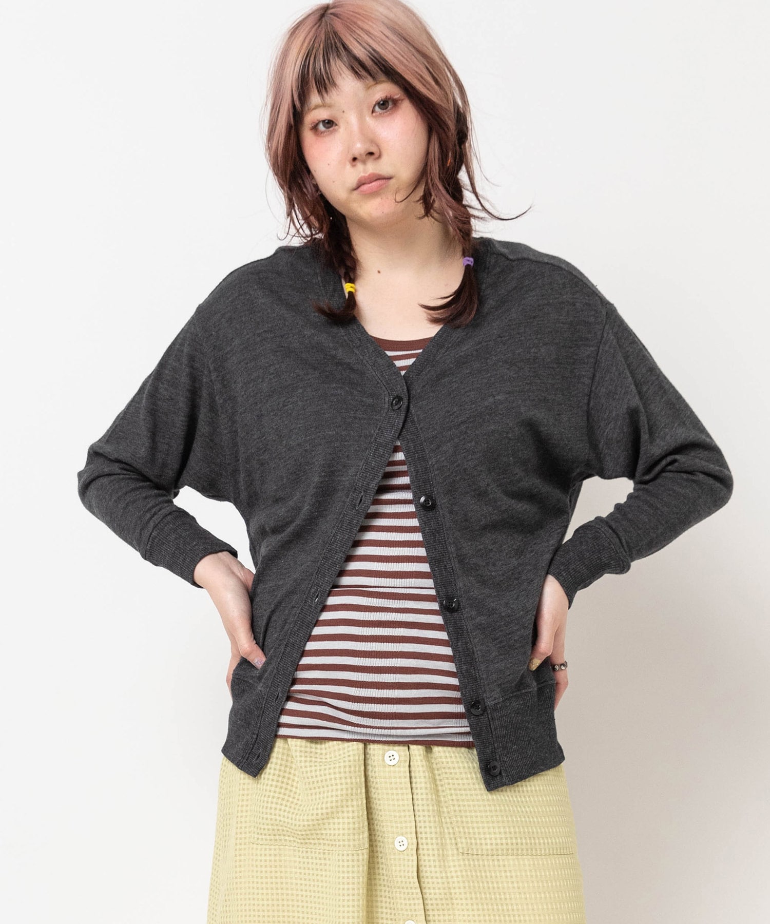 ブラウン×ペールブルー