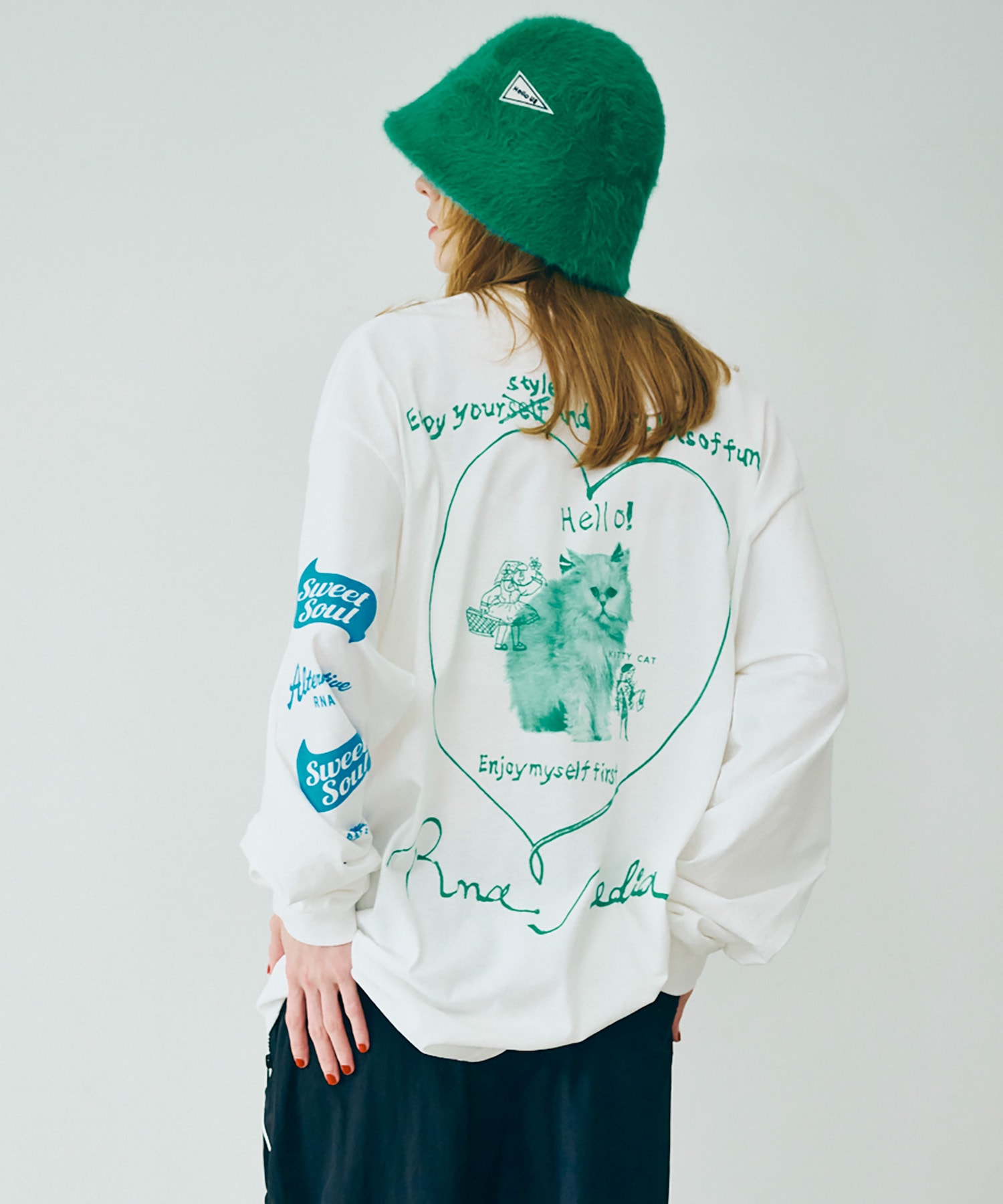 ホワイト/モノクロ