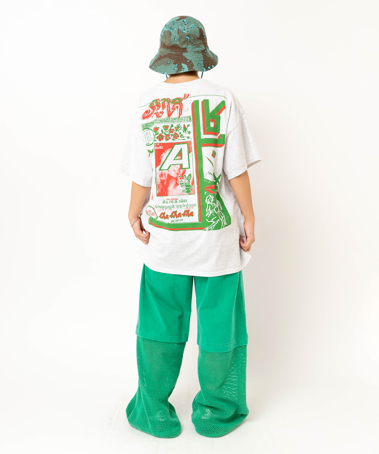 アッシュグレー