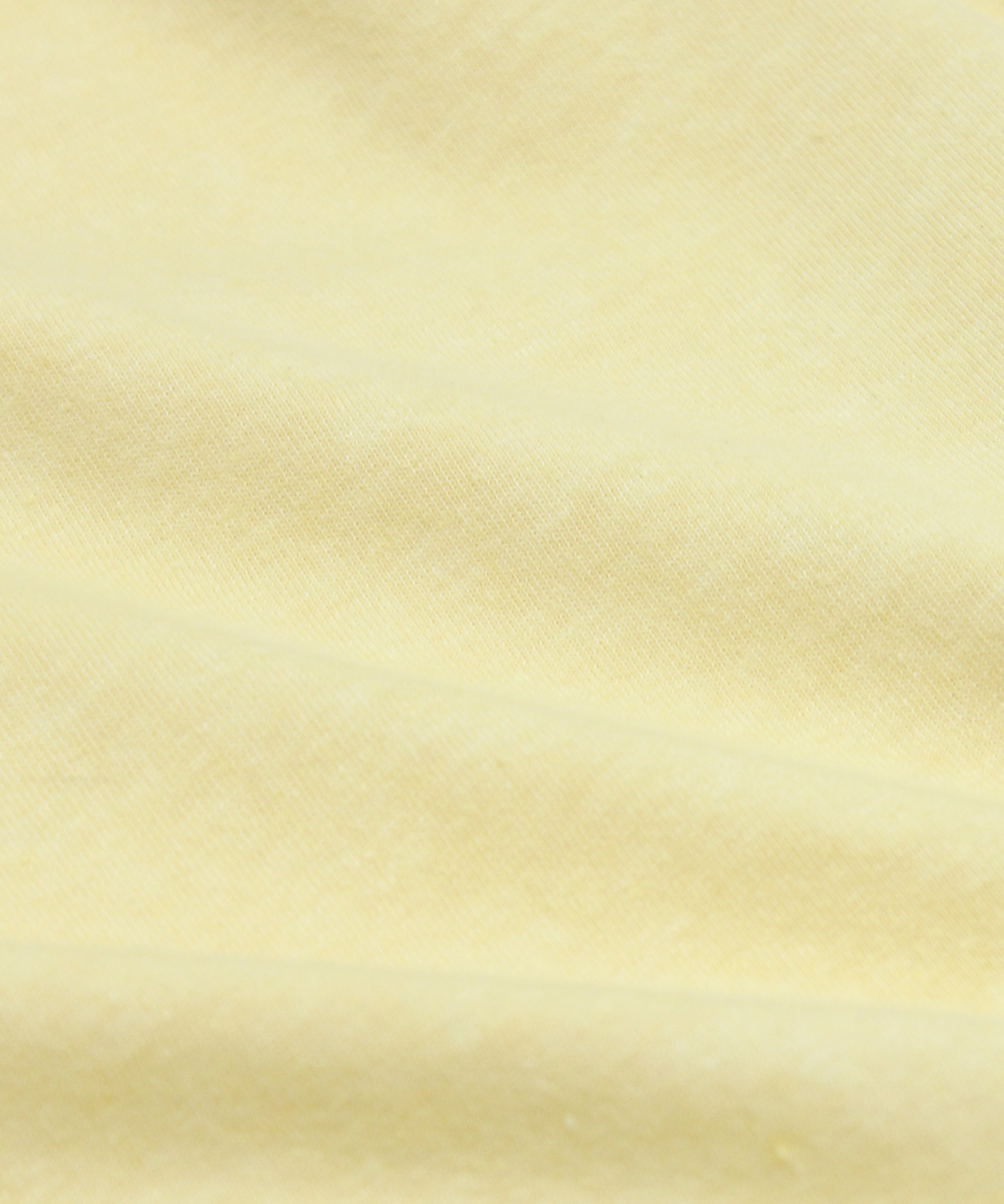 エッグイエロー