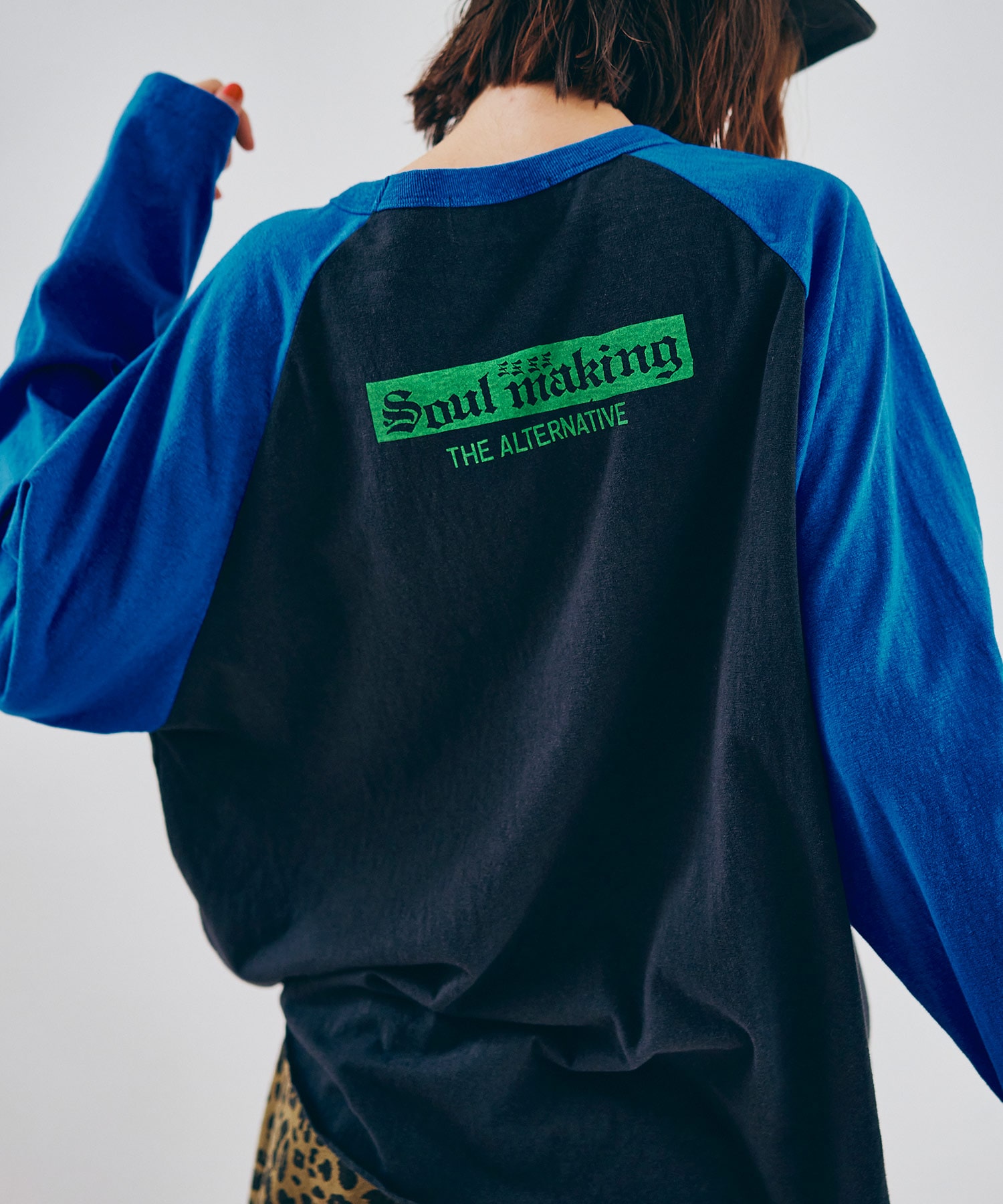 ホワイト/スミクロ