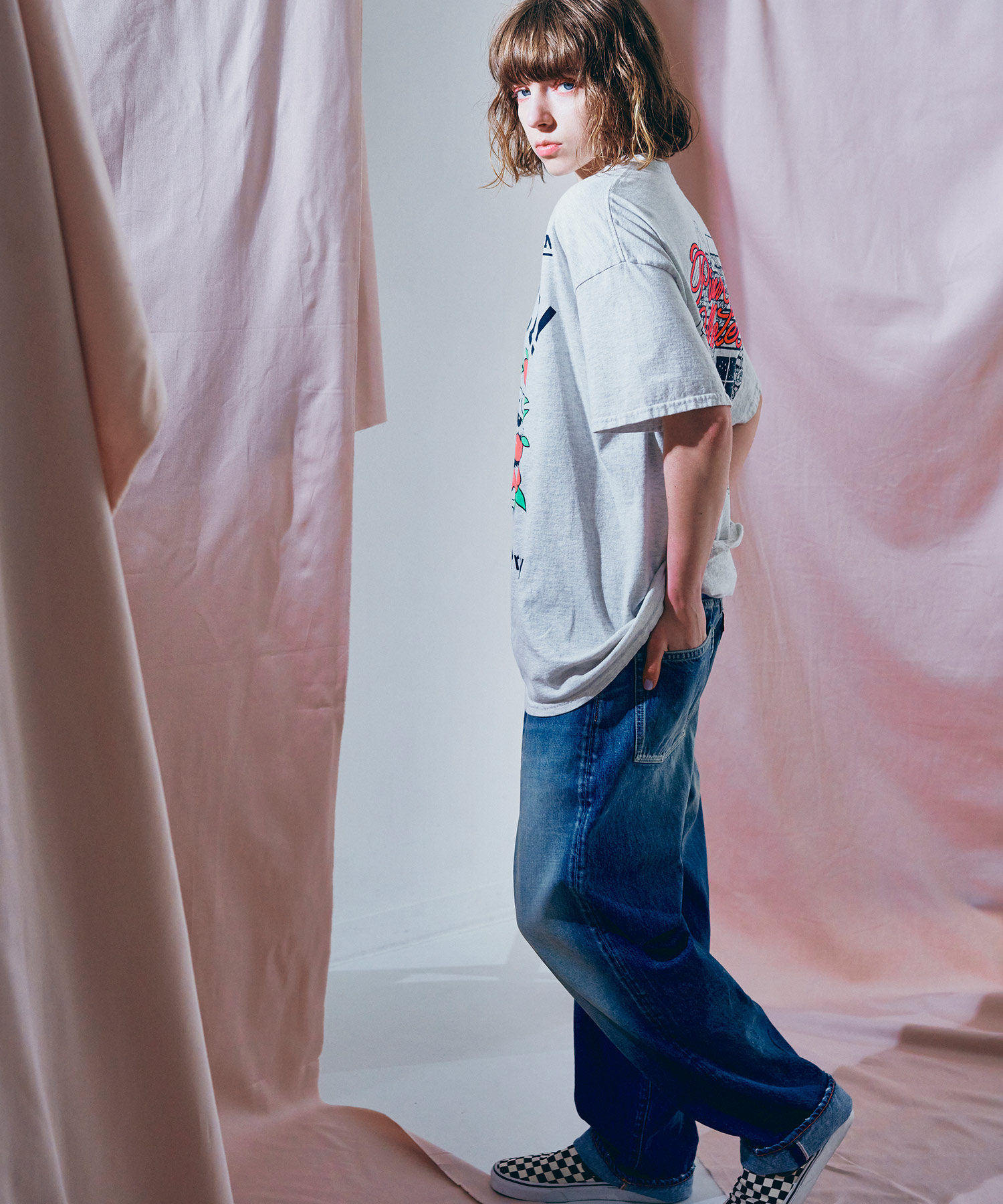 アッシュグレー