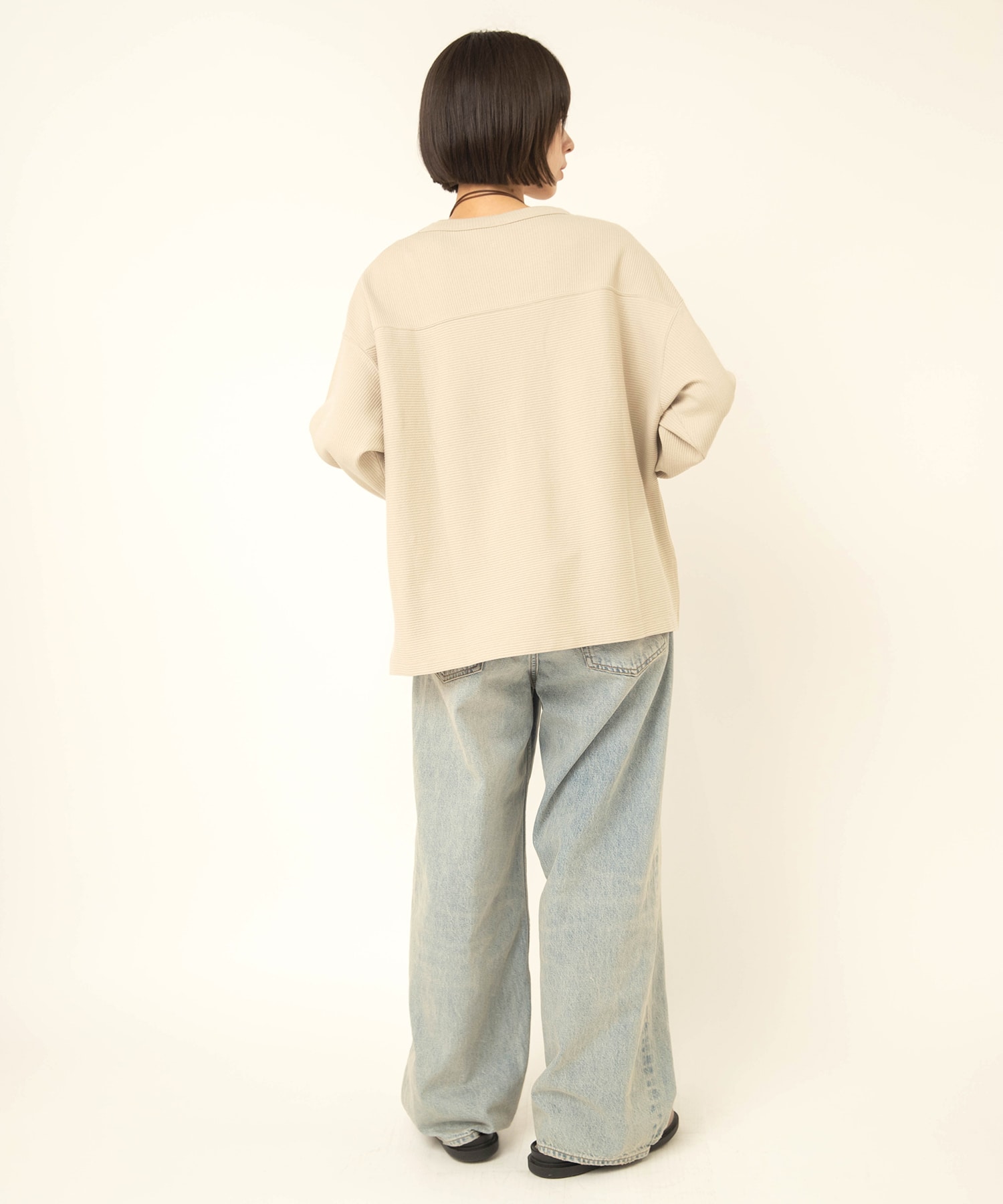 グレージュ