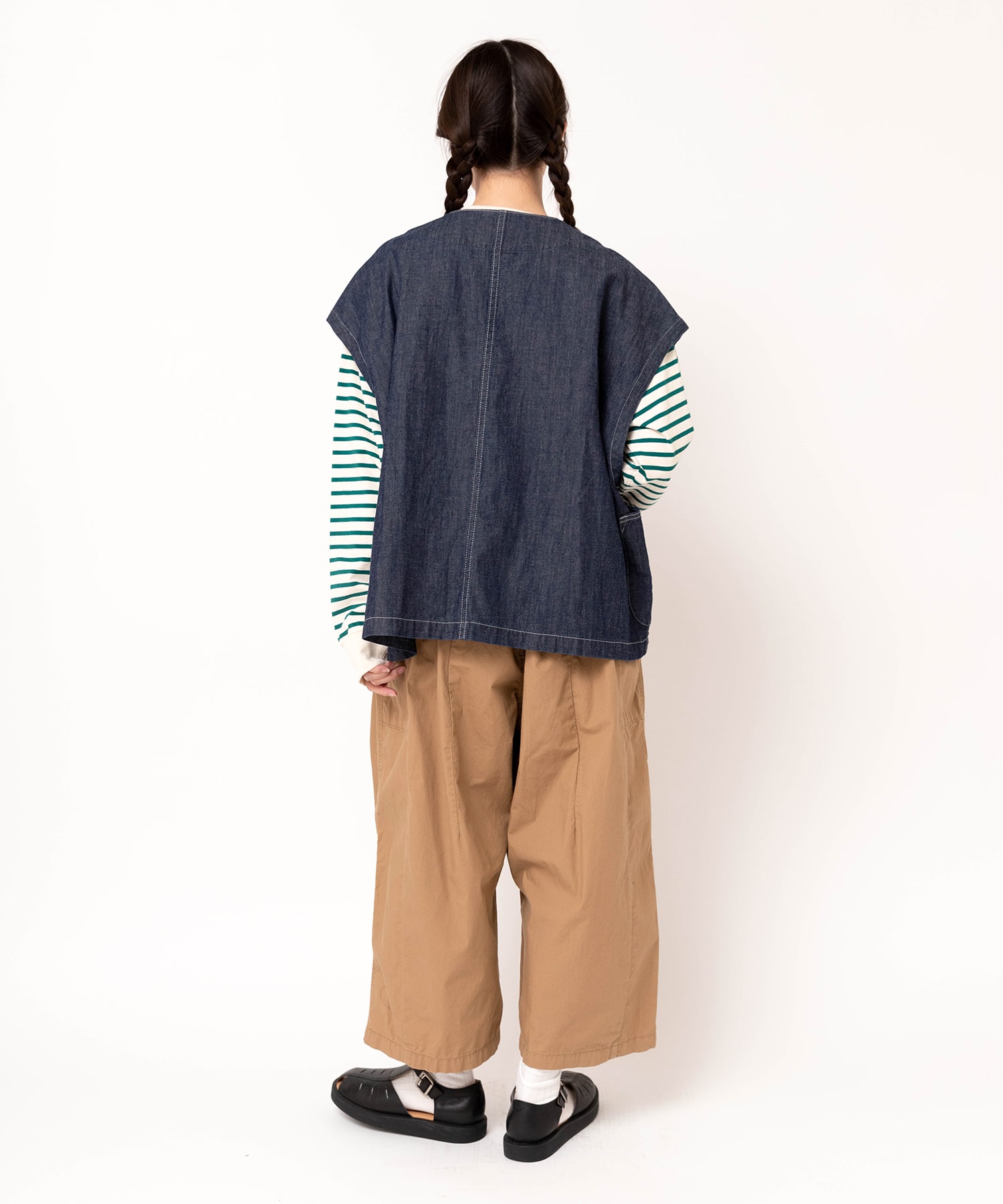 カフェベージュ