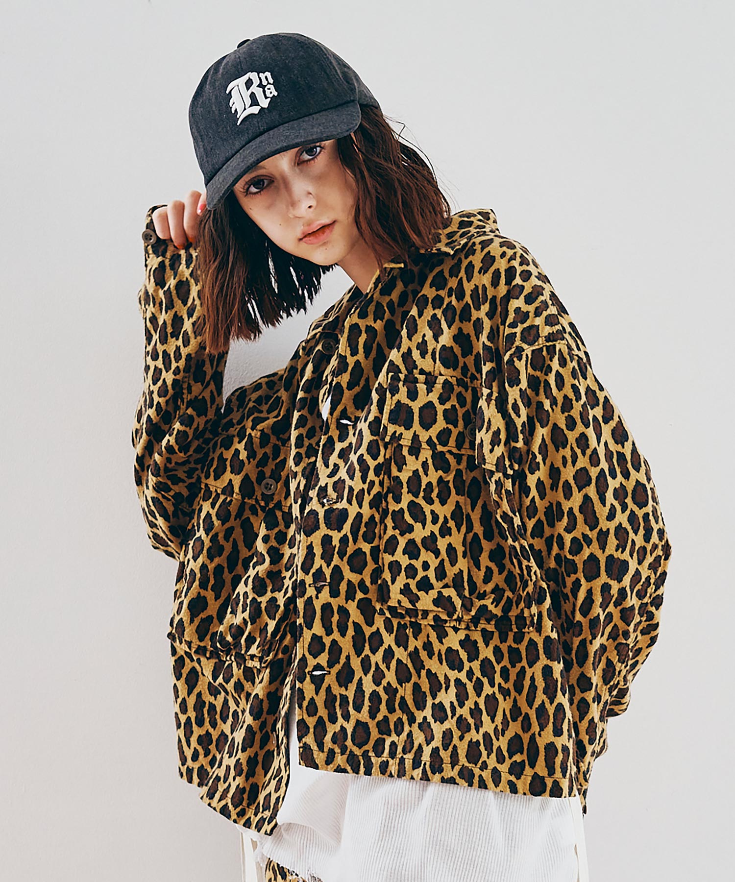 ヒョウ柄プリント