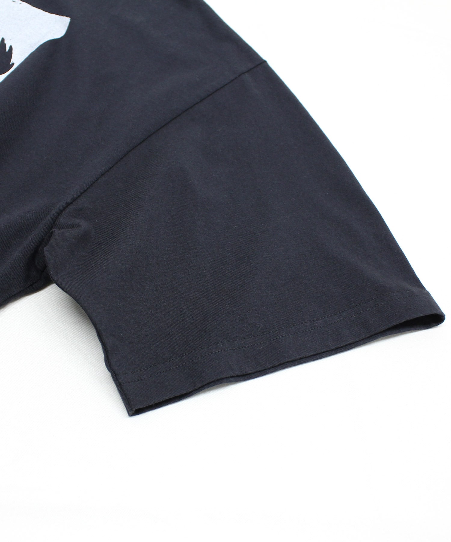 ライムグリーン