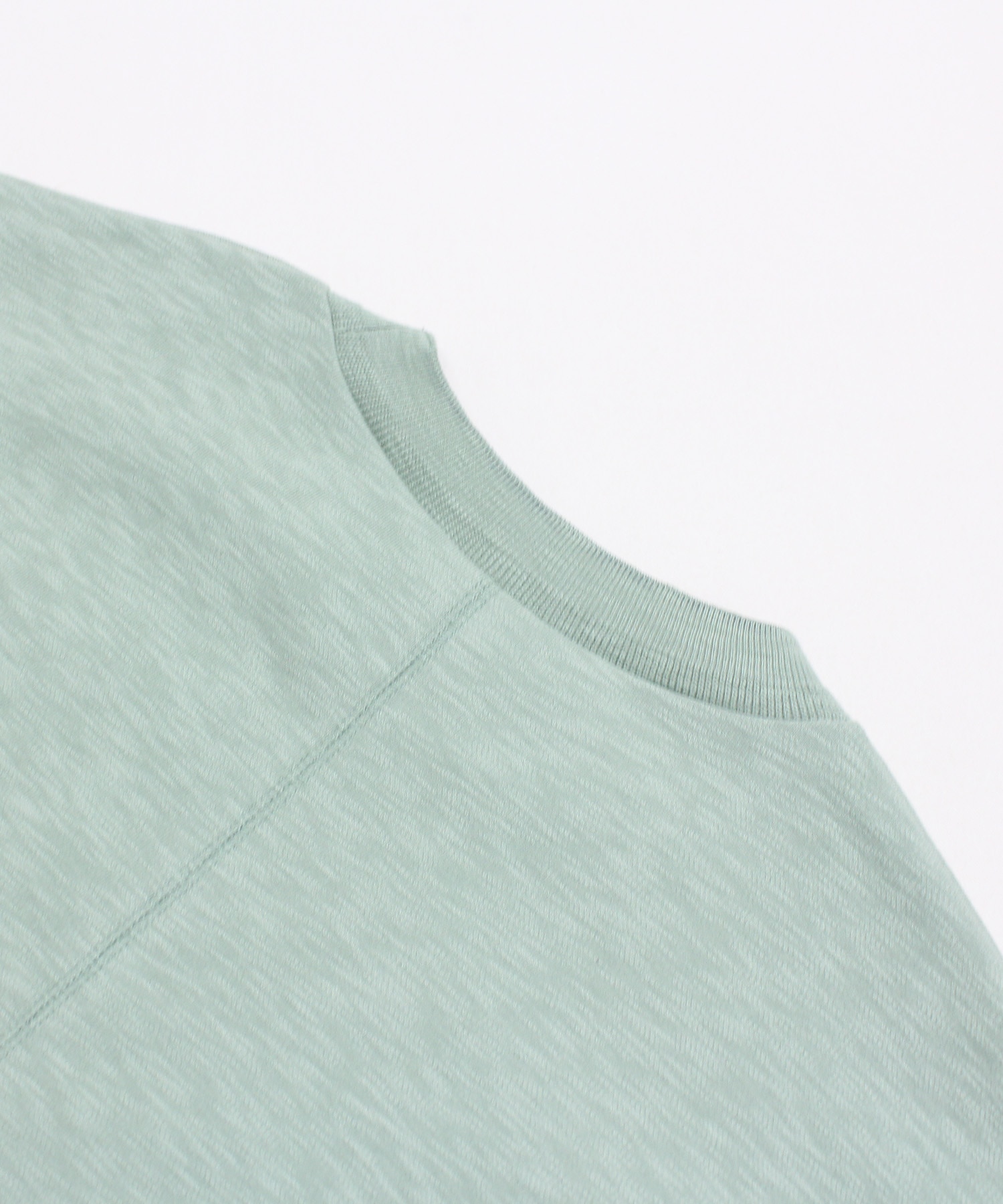 ミントグリーン