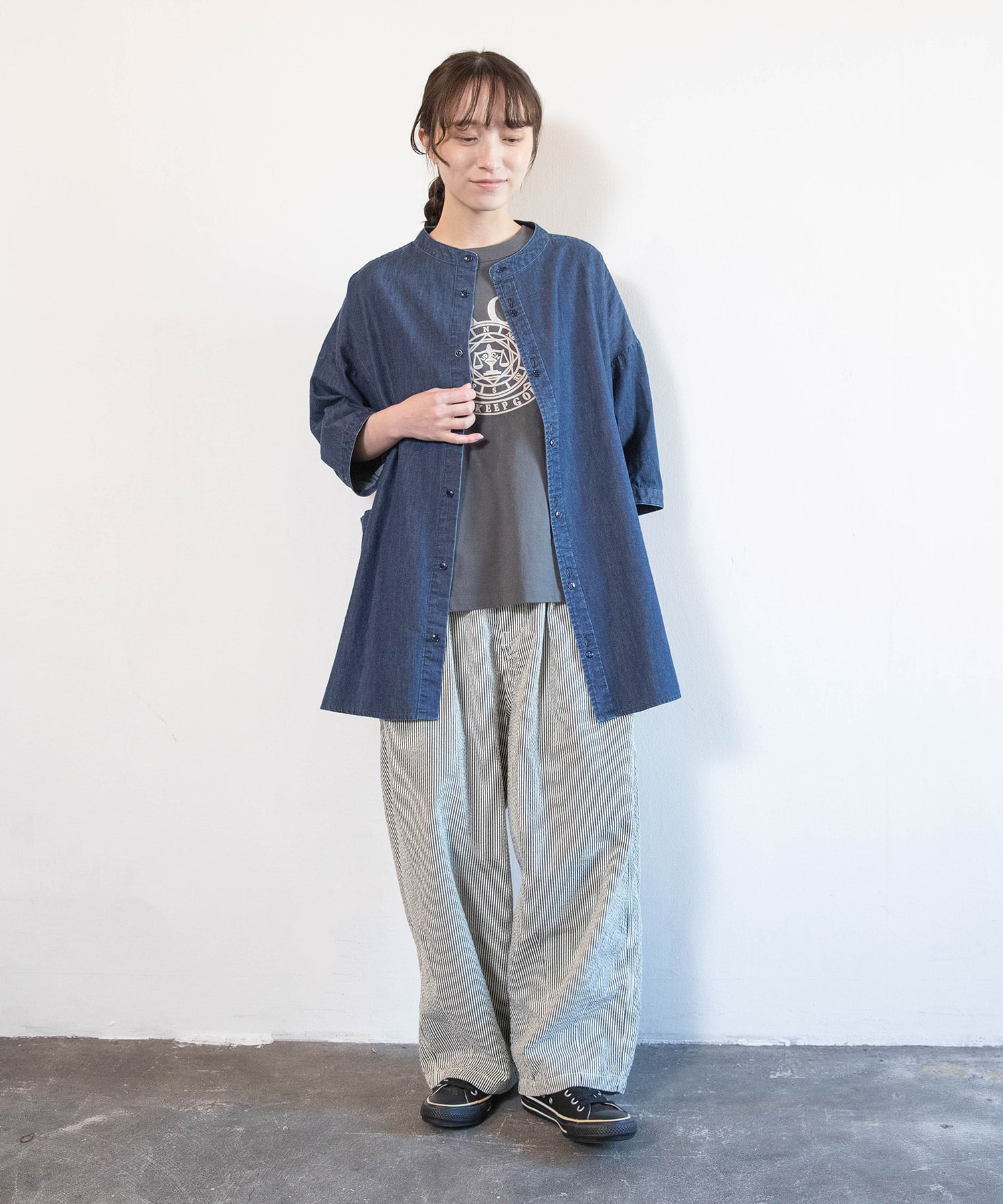 ストームグレー