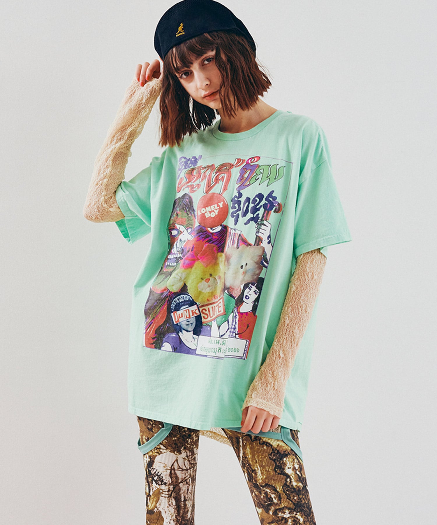 アッシュグレー