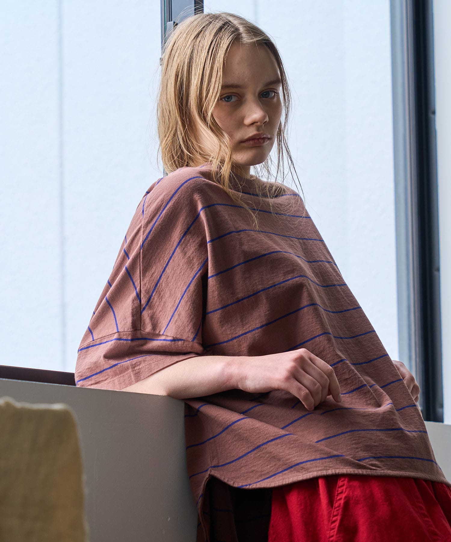 ブラウン/ブルー