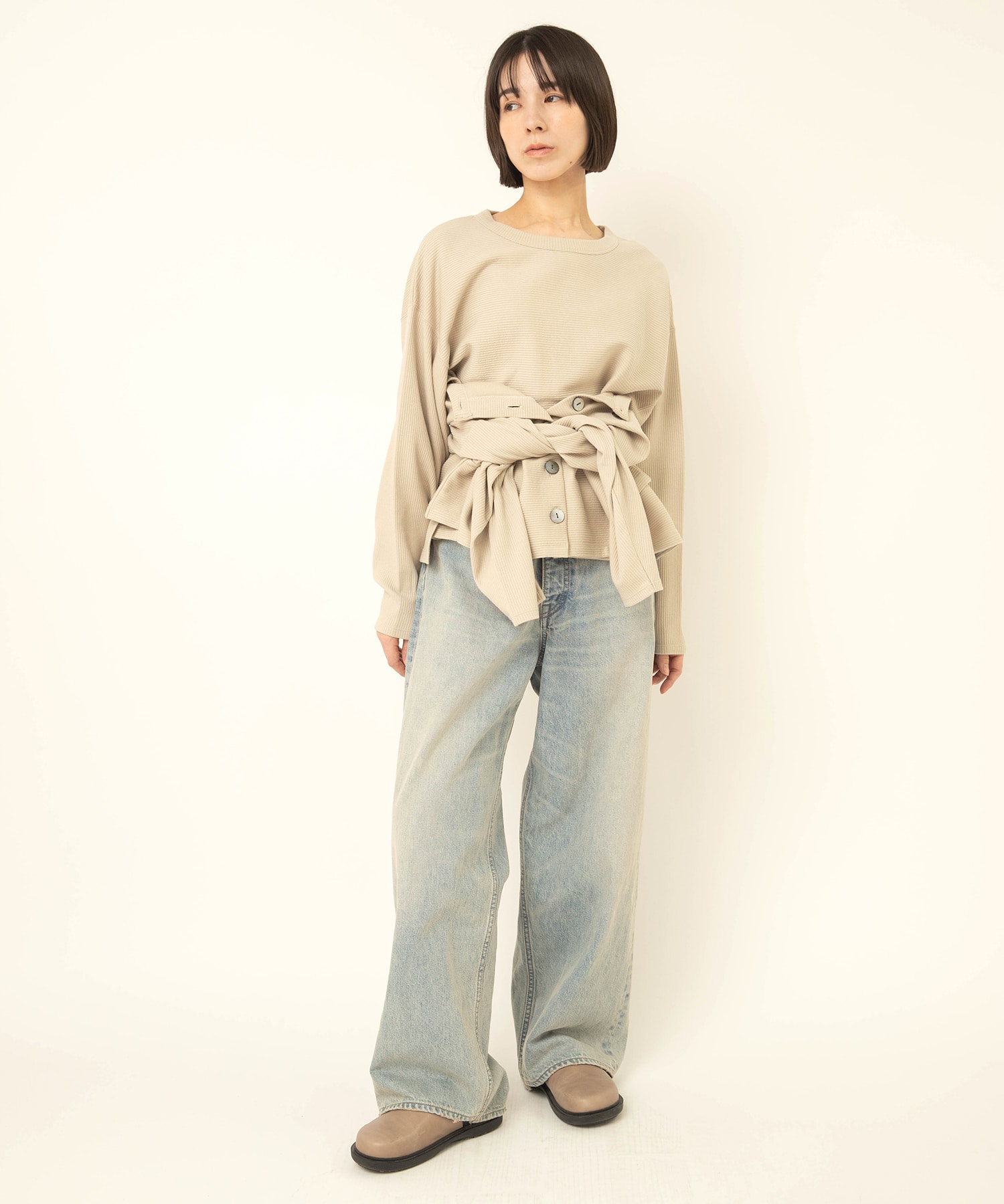 グレージュ