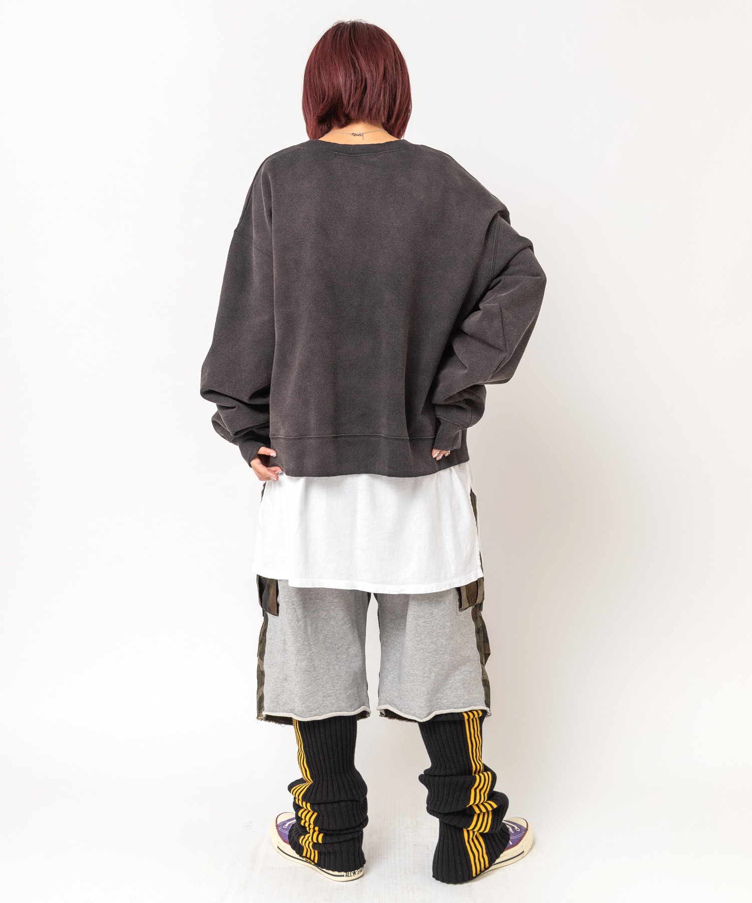 ブラック
