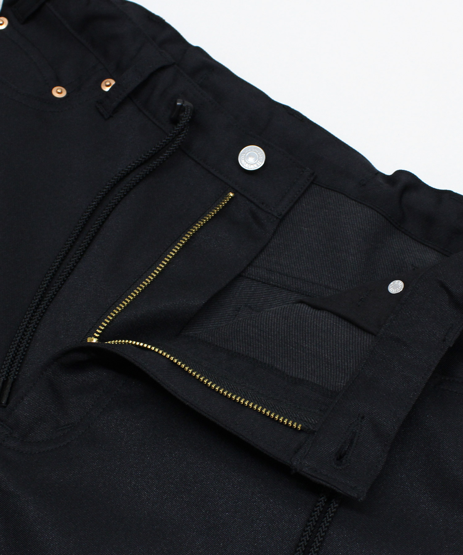 ブラック/ホワイト