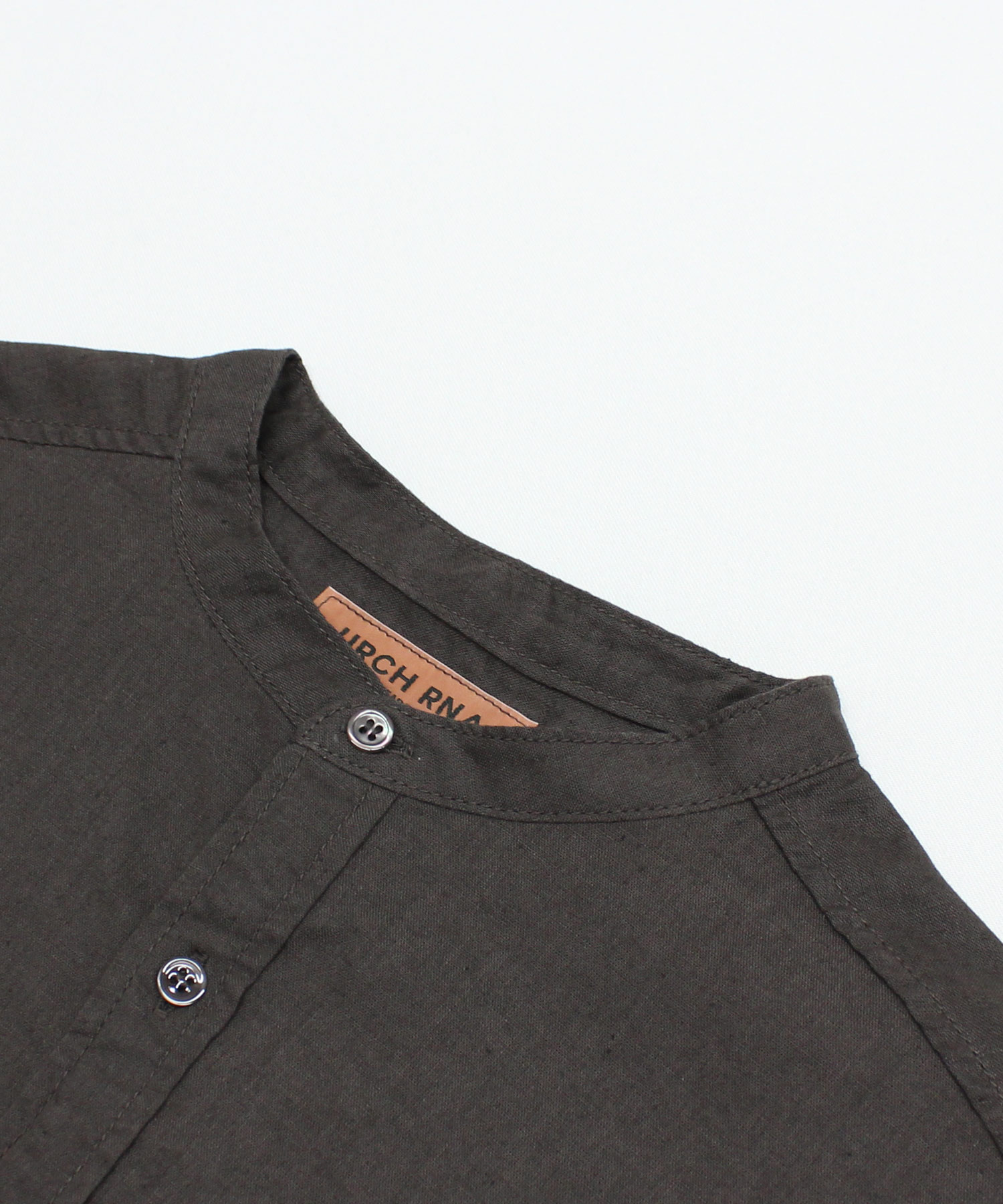 ダークブラウン