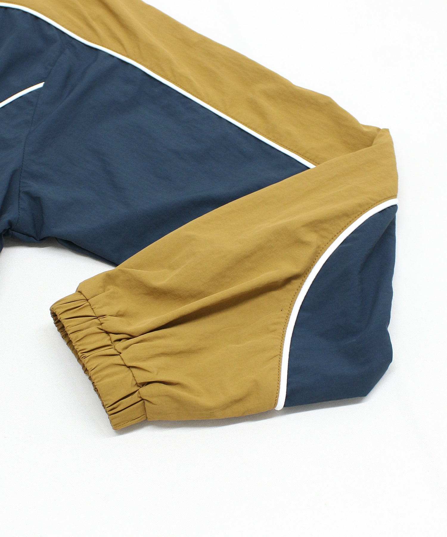 ブラック/グレー