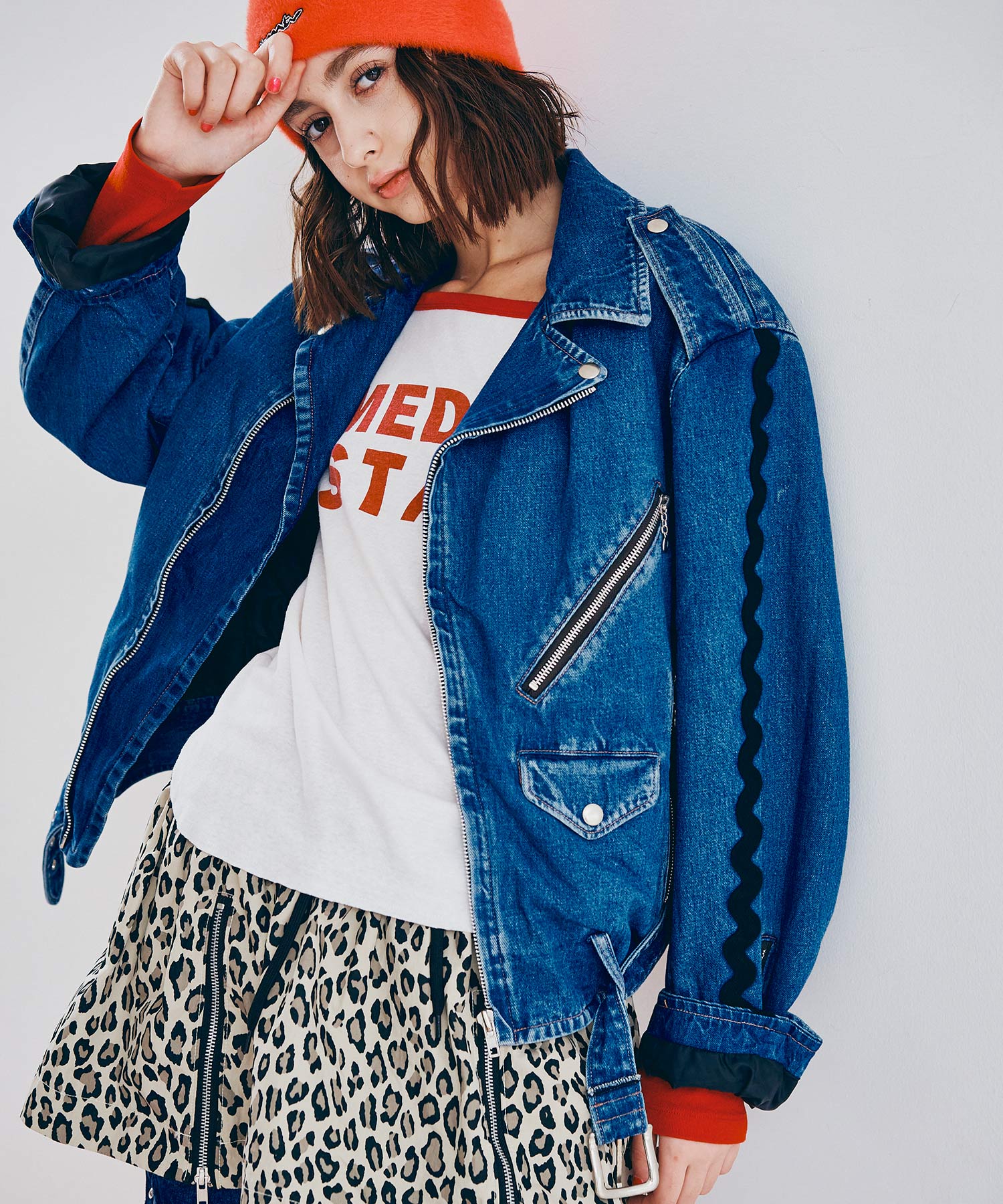 ストーンブラックデニム