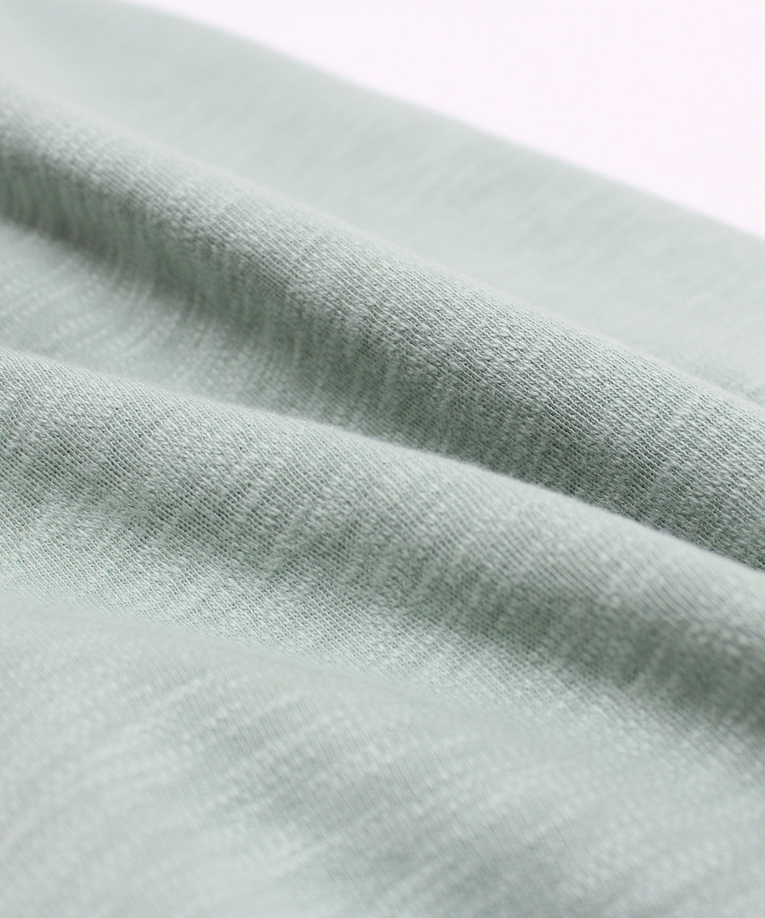 ミントグリーン