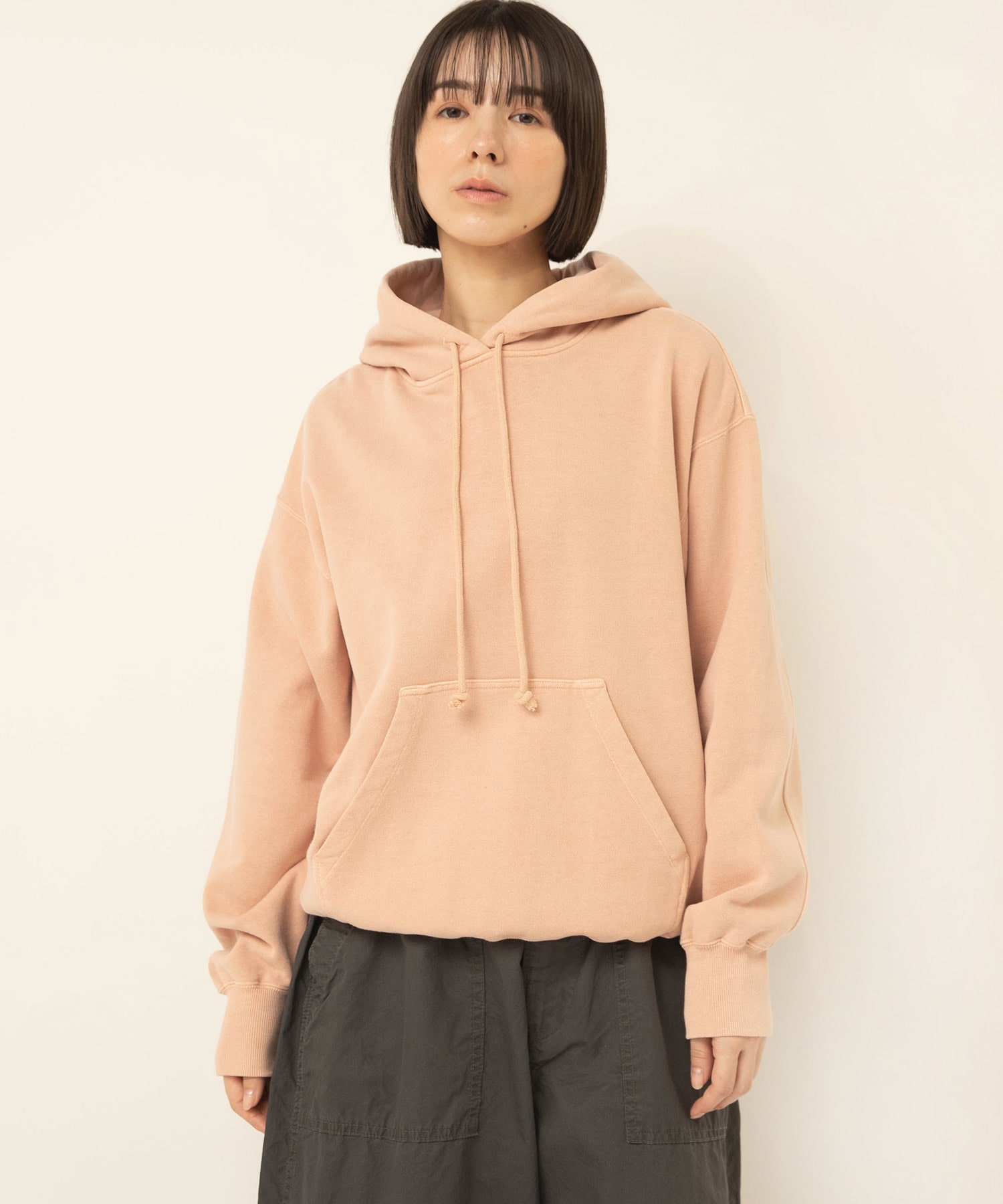 ピンク
