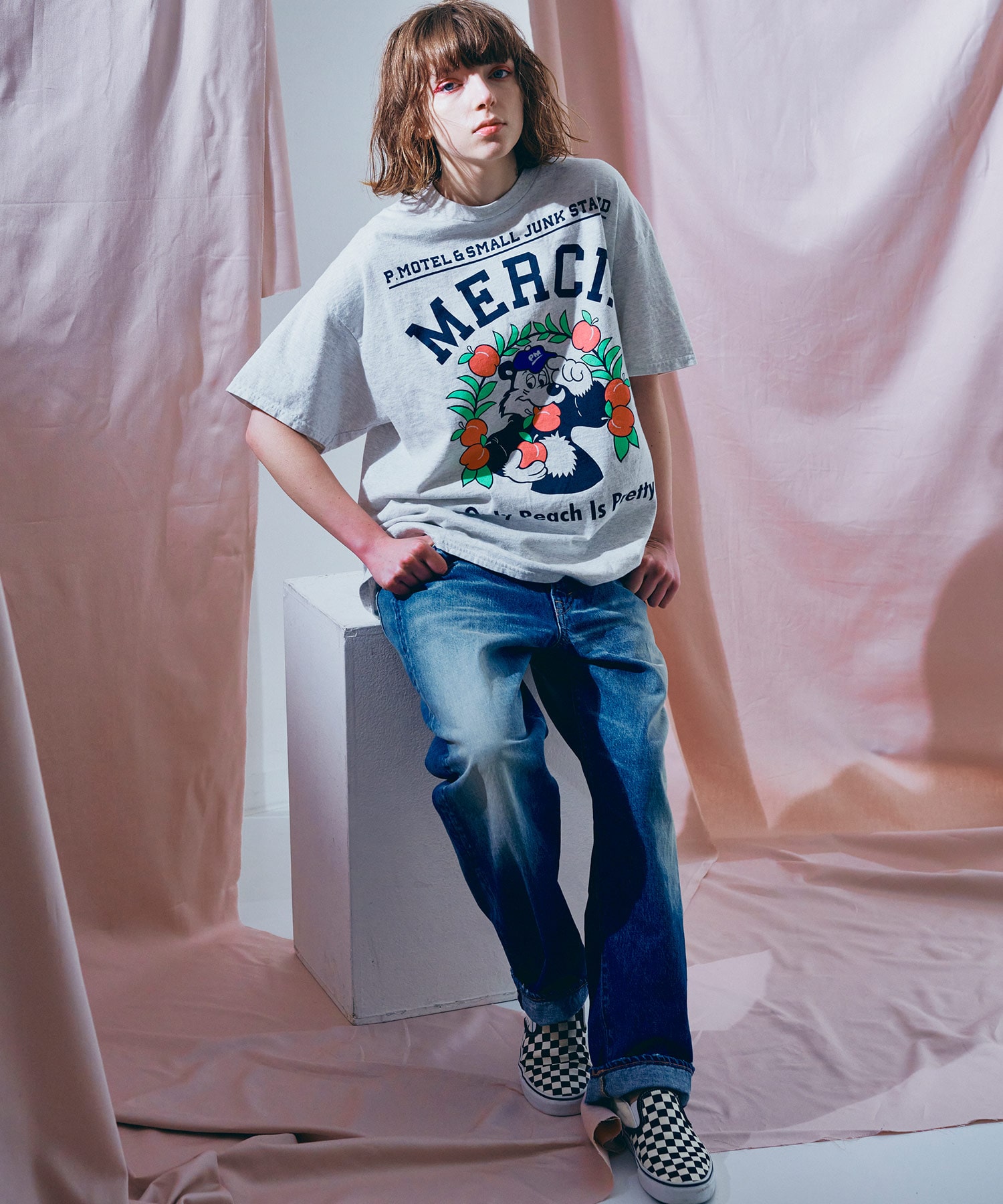 アッシュグレー