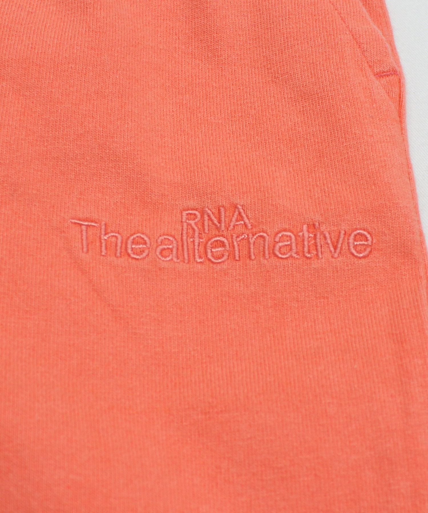 ネオンオレンジ