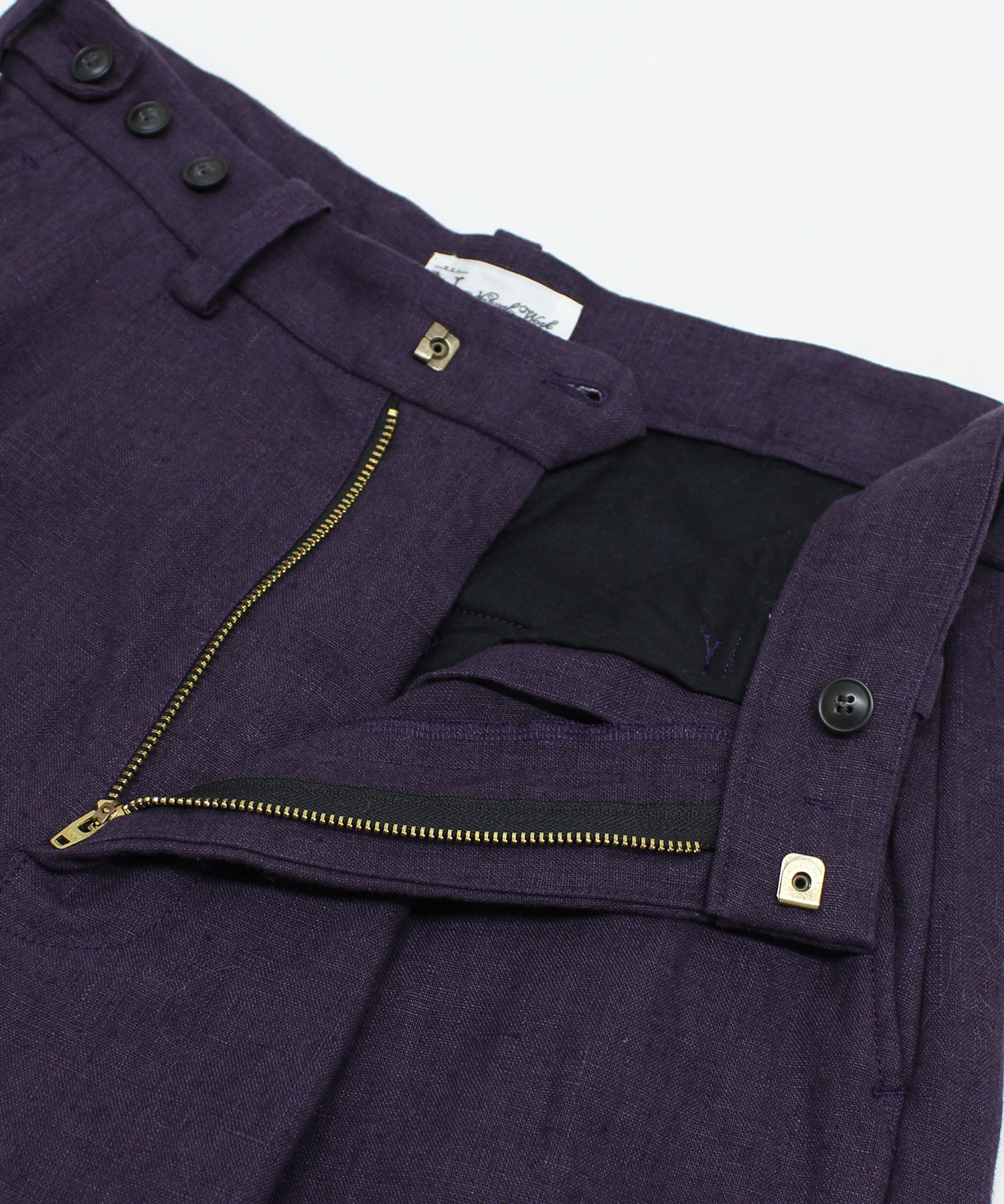 ダークパープル