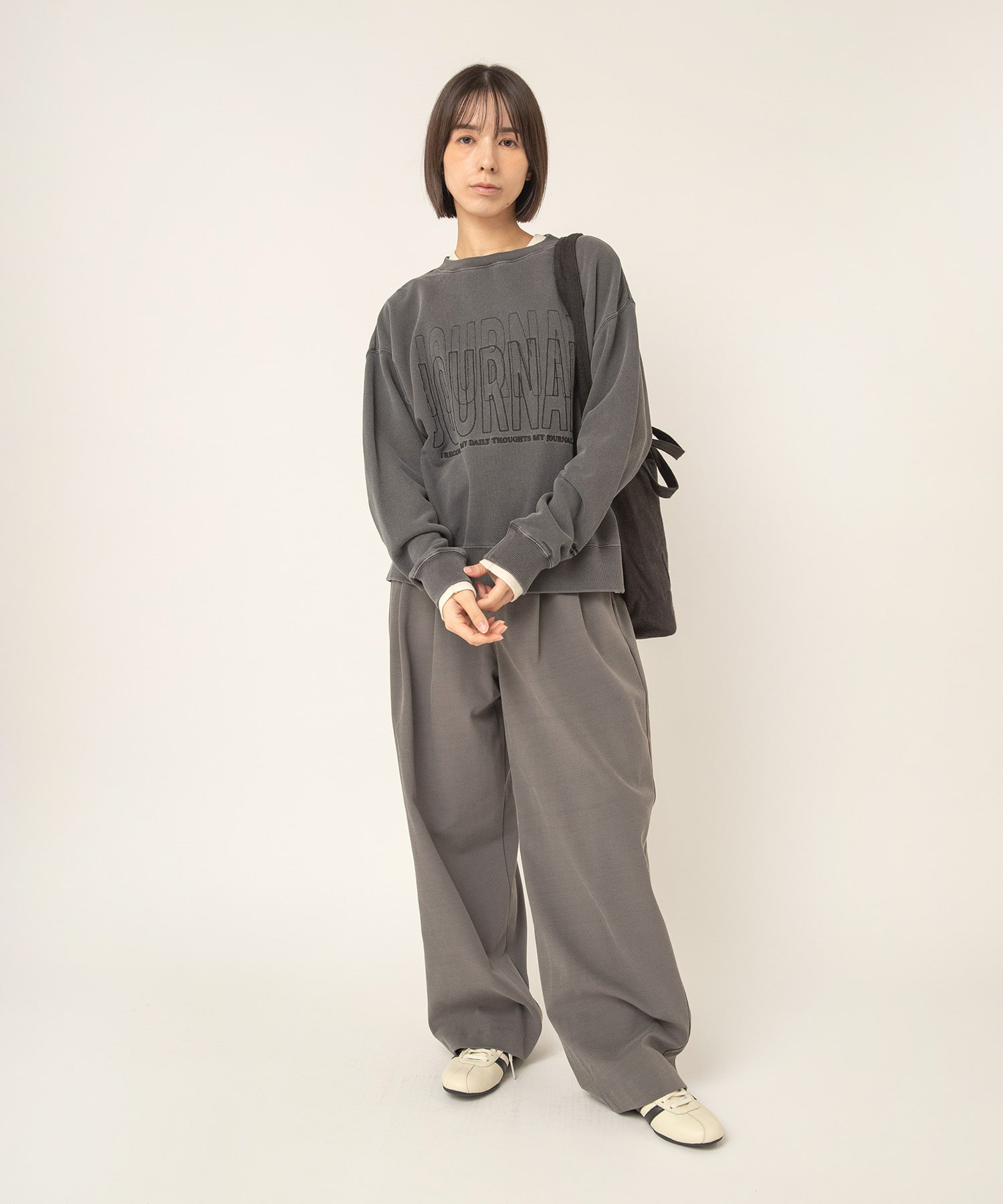 TOPグレー