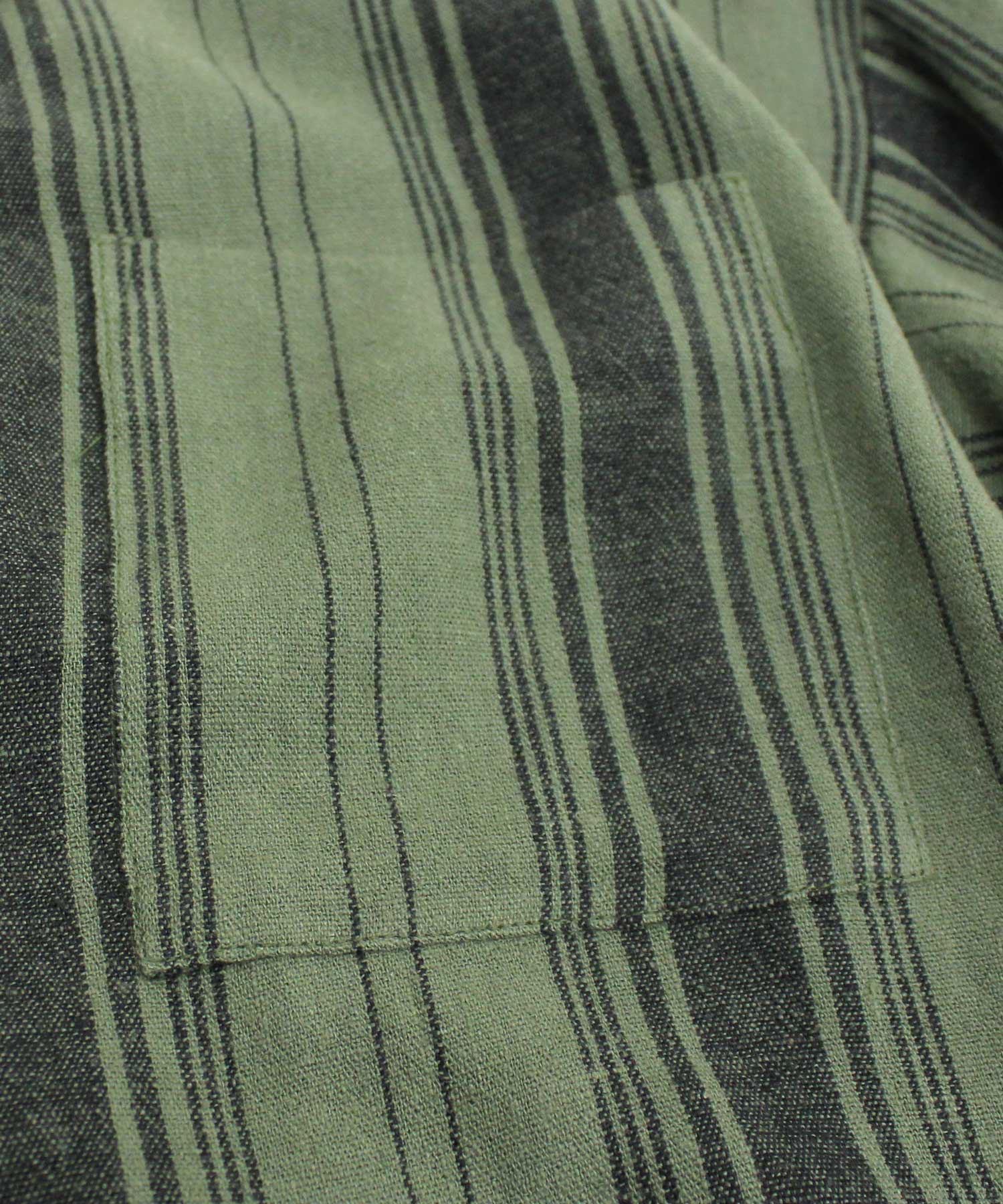 ホワイト×ブラック