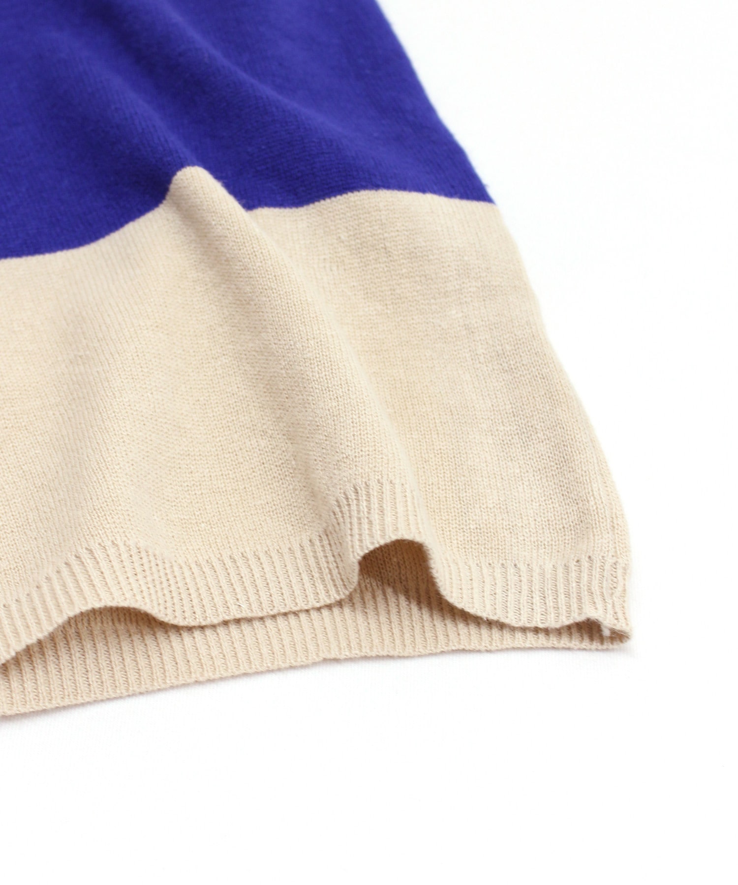 キナリ/ロイヤルブルー