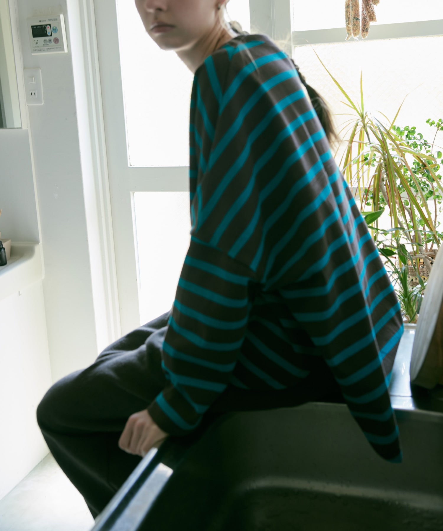 ミドルグレー/グリーン