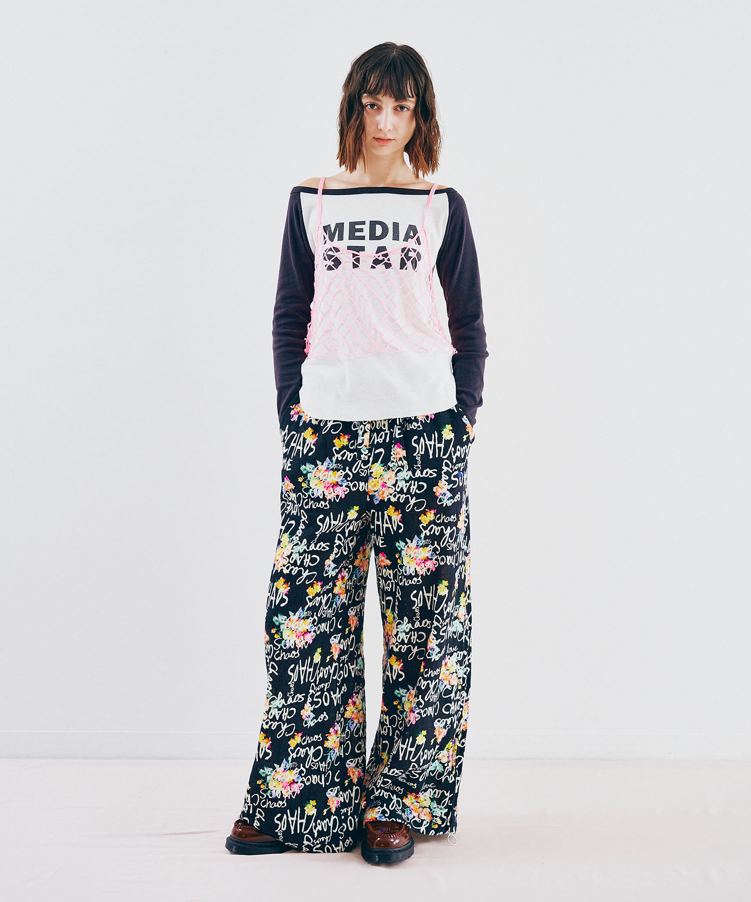 ホワイト/ブラック