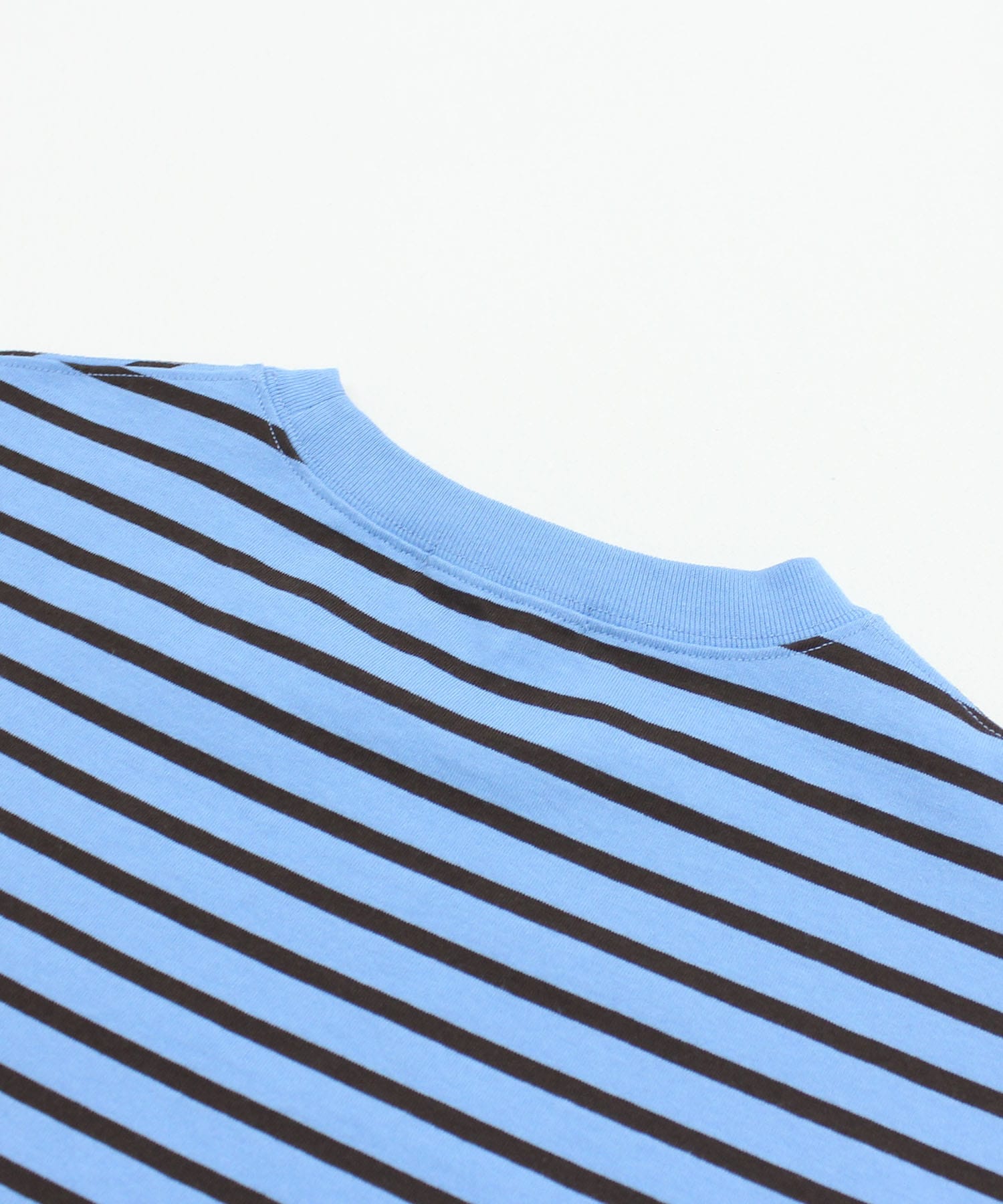 ブルー/ブラウン