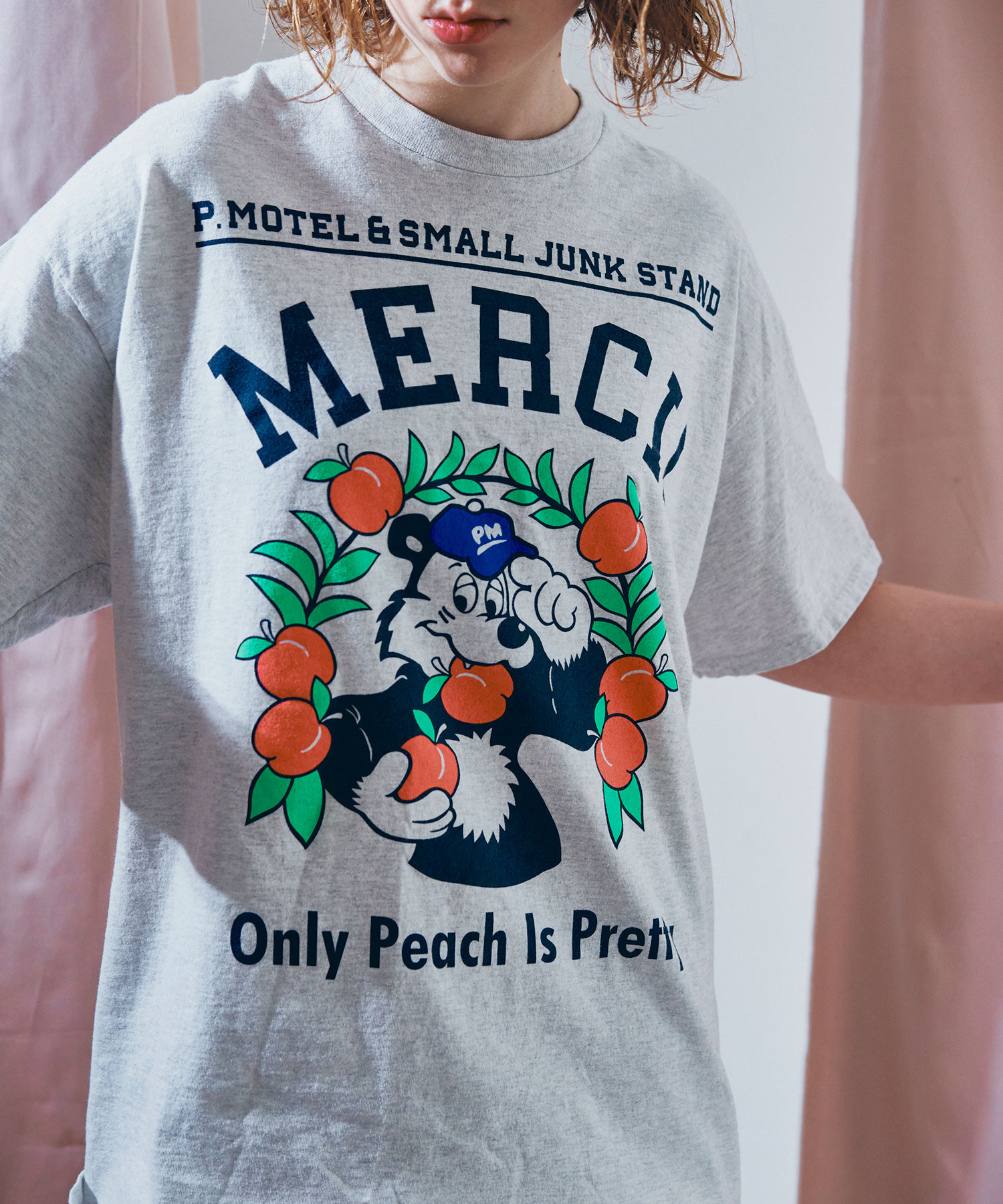 アッシュグレー