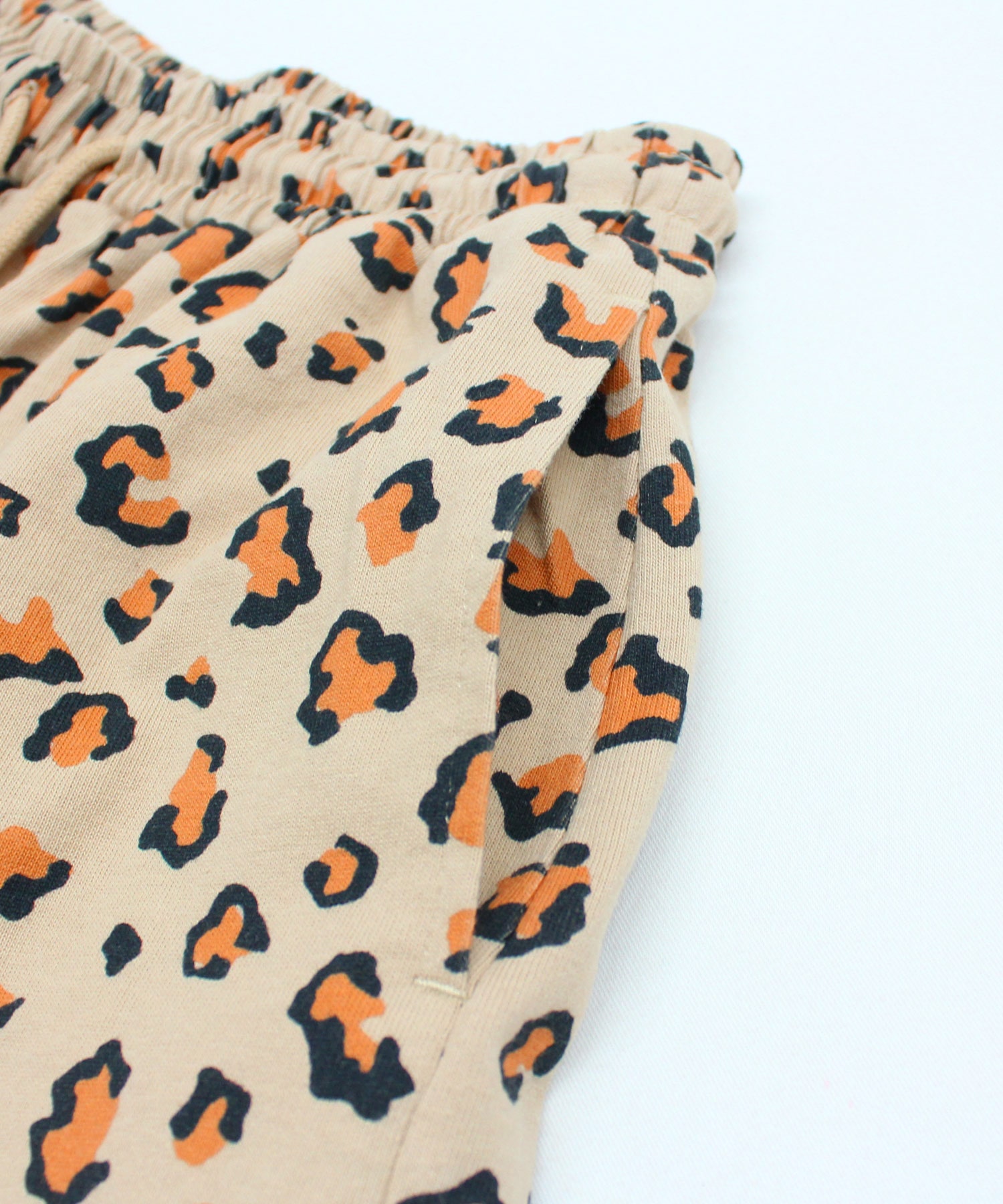 ダルミントグリーン