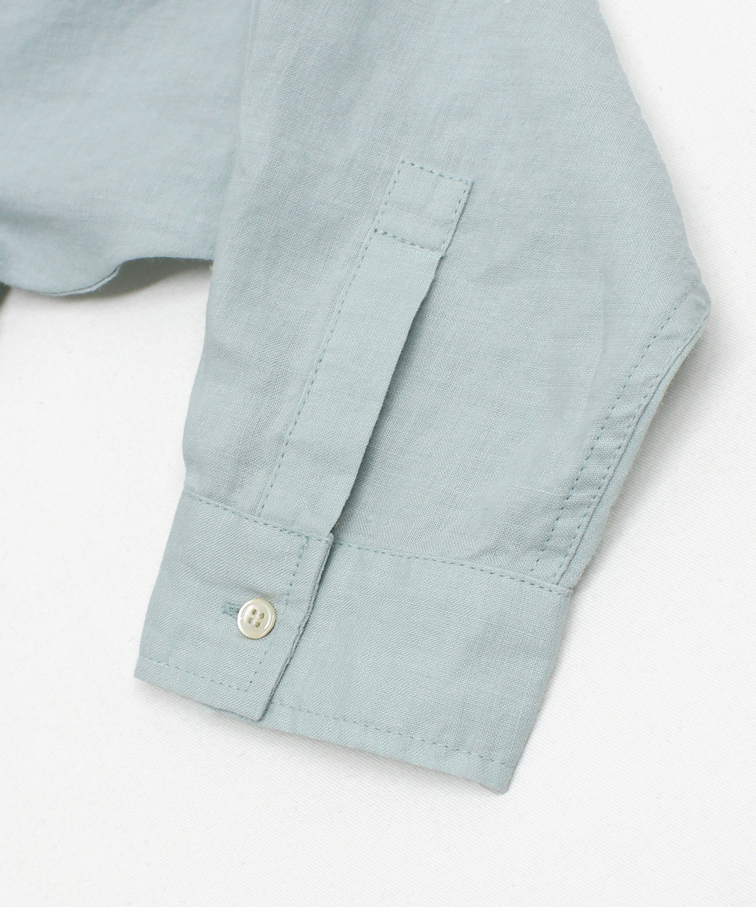 ミントグリーン