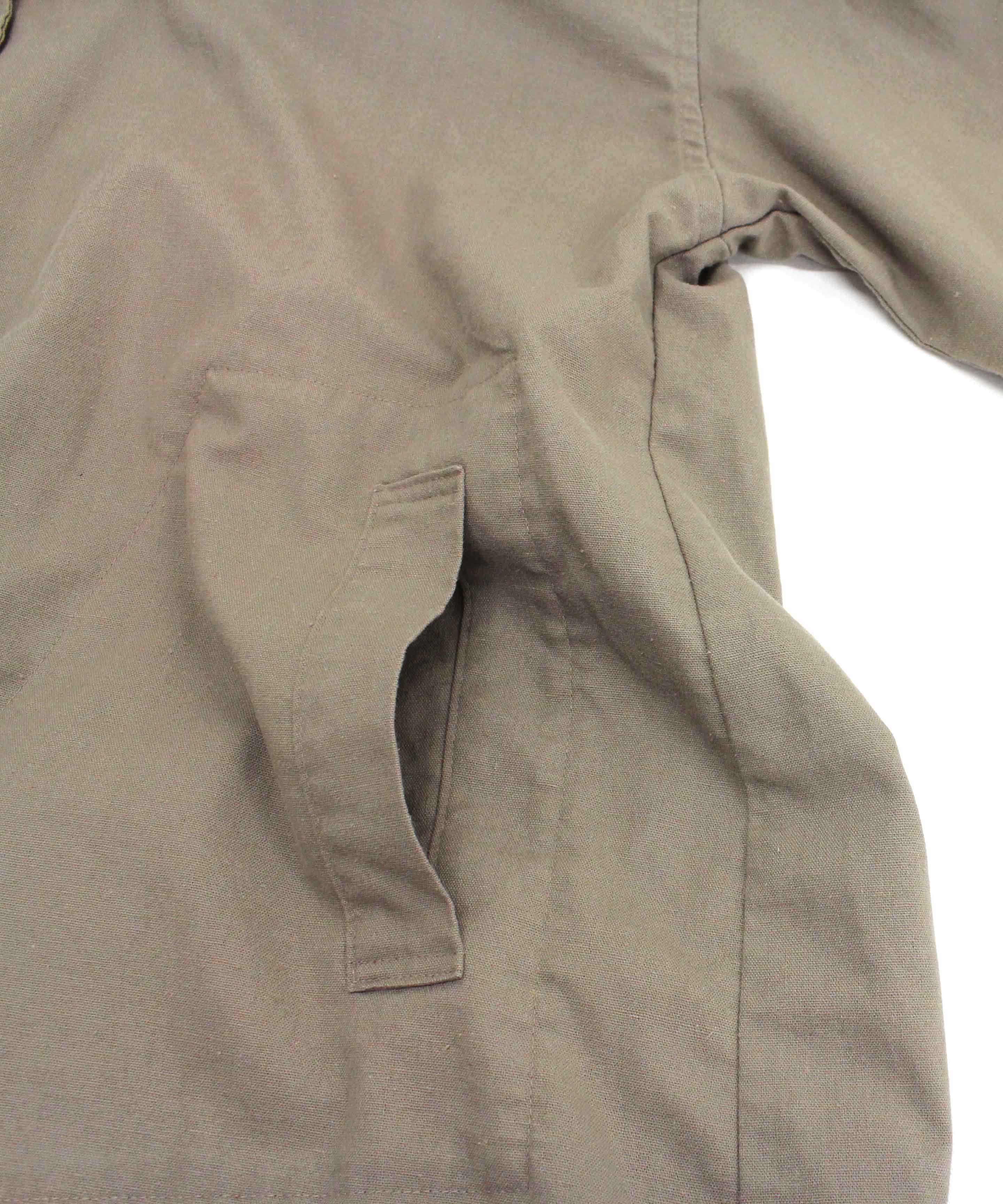 ネイビーブルー