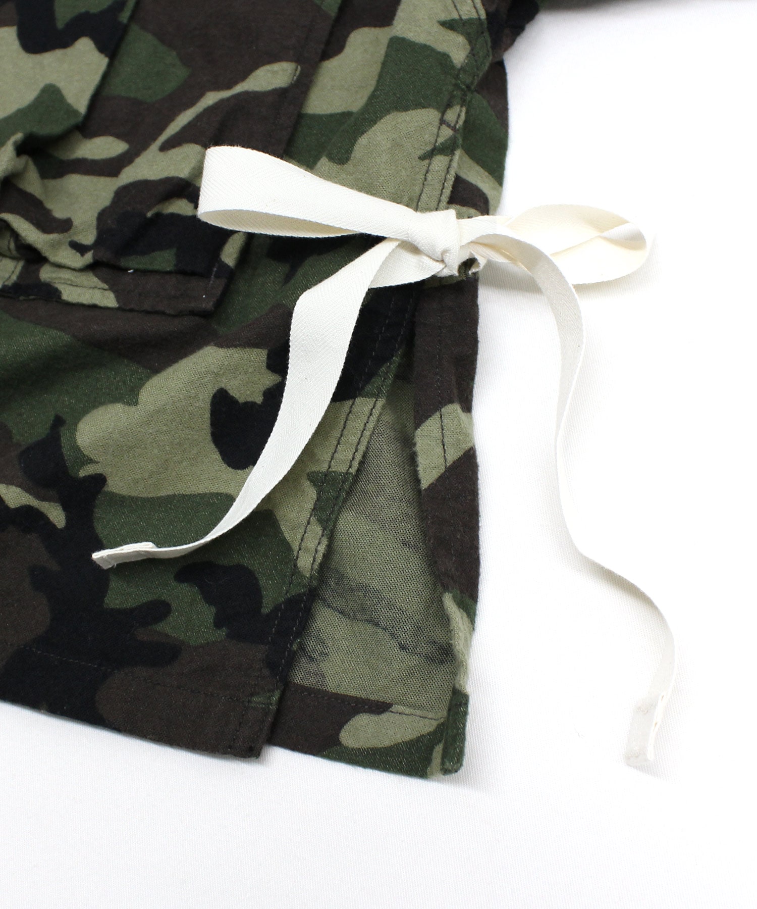 カモフラージュプリント