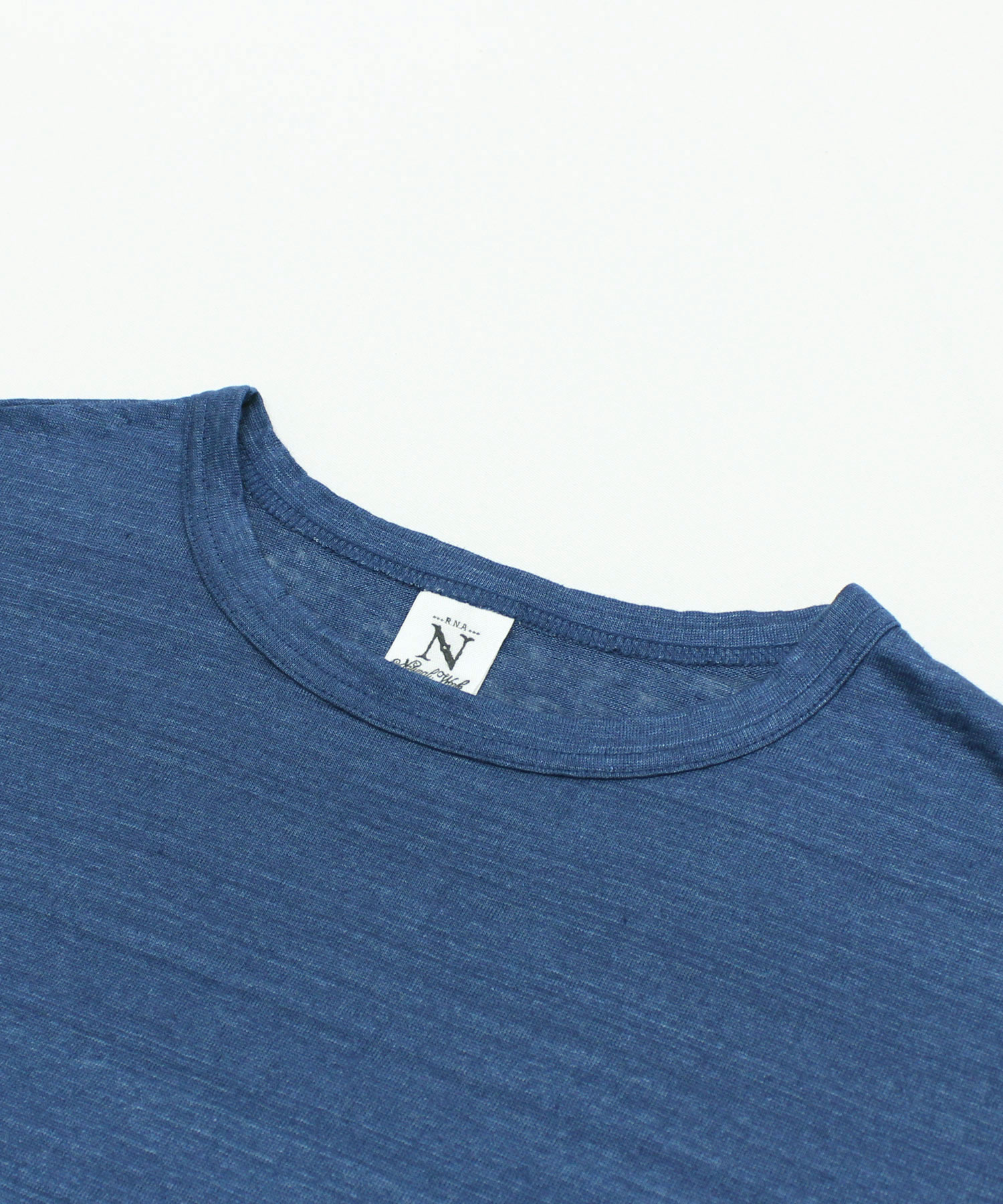 チャコールブラック