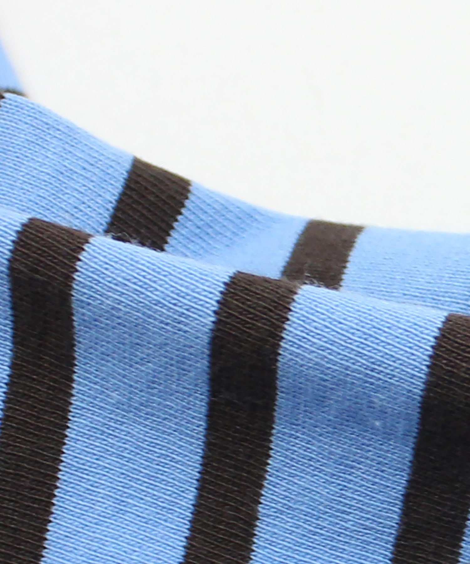 ブルー/ブラウン