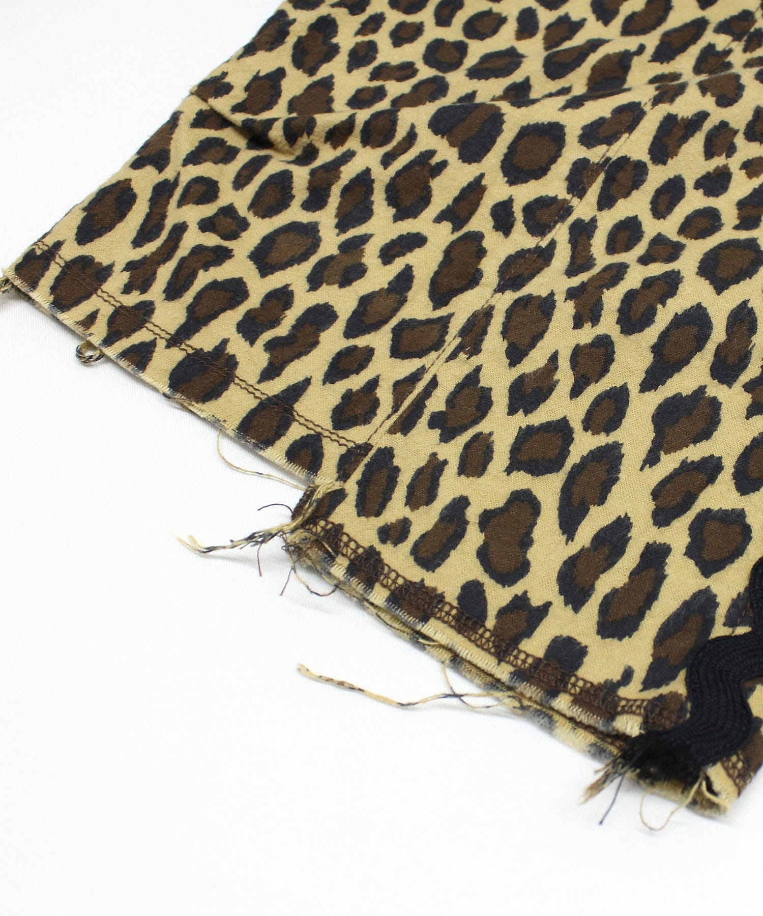 ヒョウ柄プリント