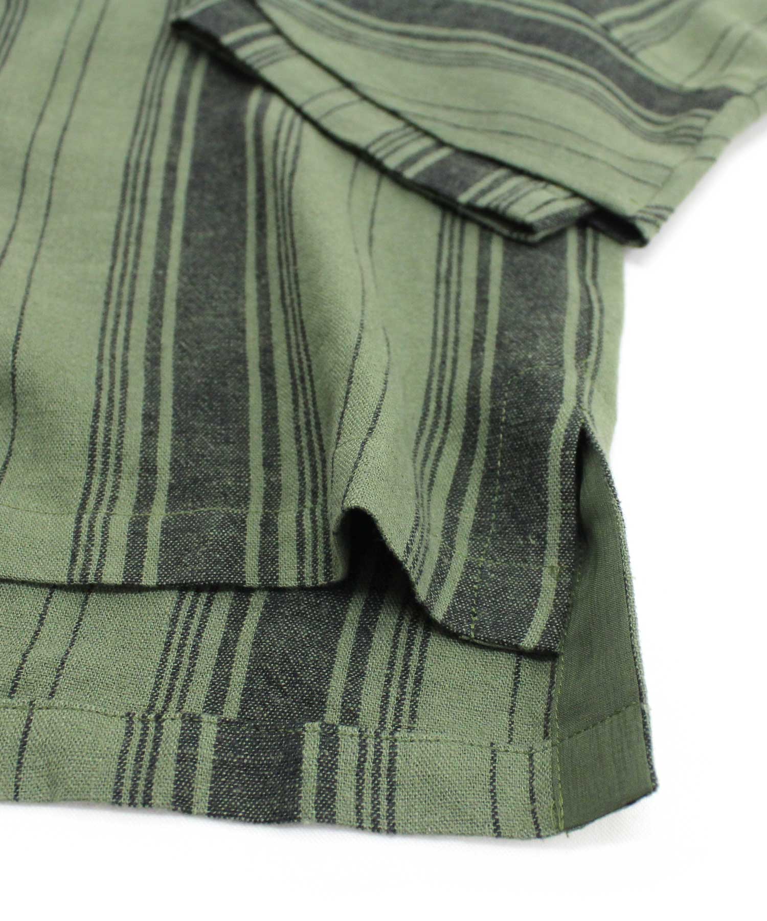 ホワイト×ブラック