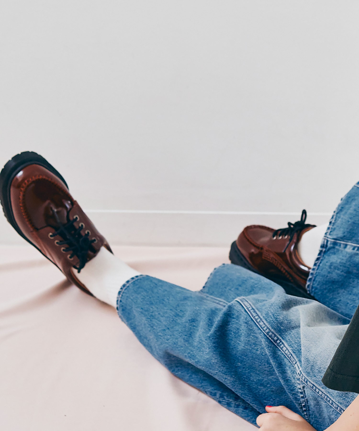 チェリーレッド