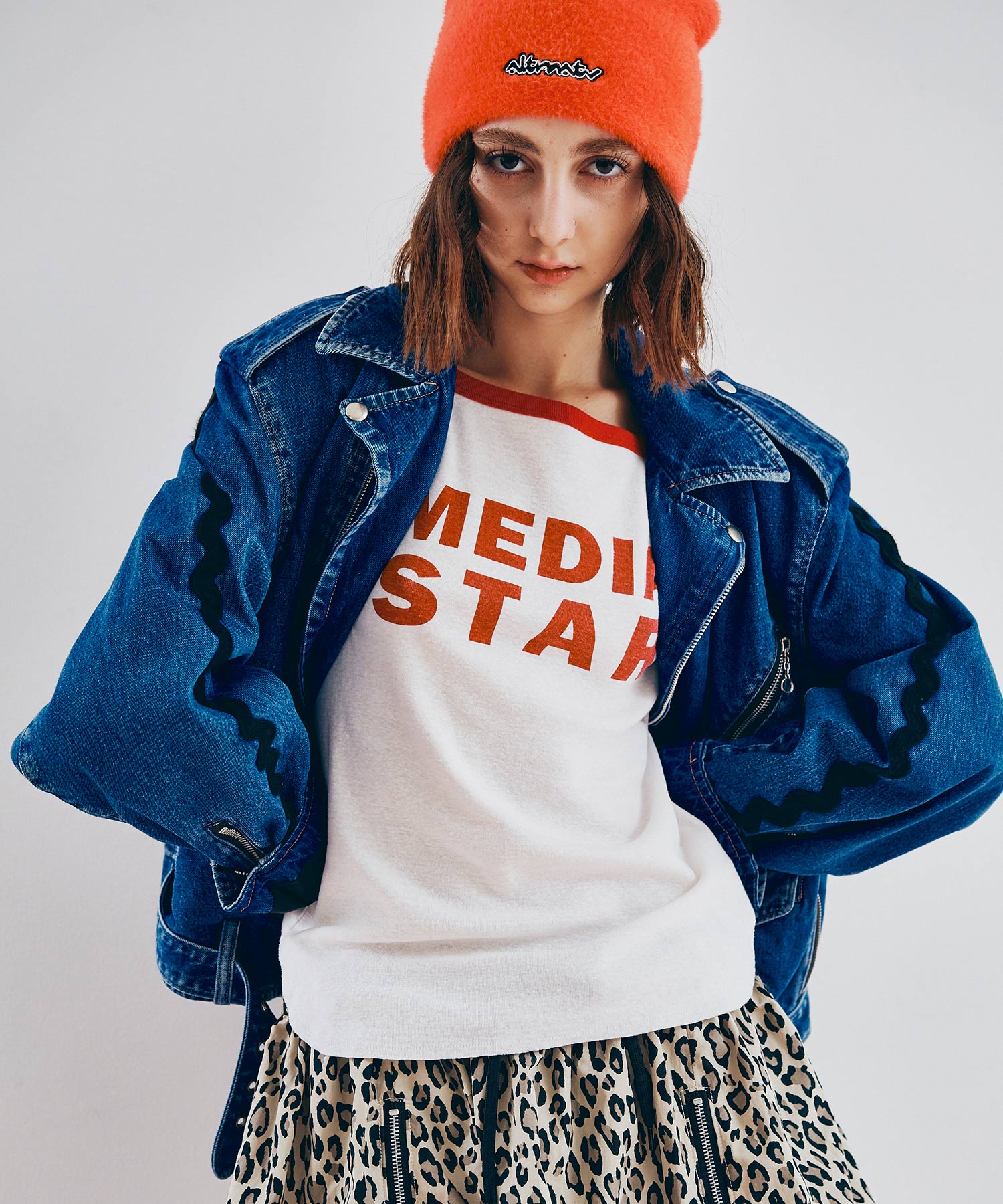 ホワイト/ブラック