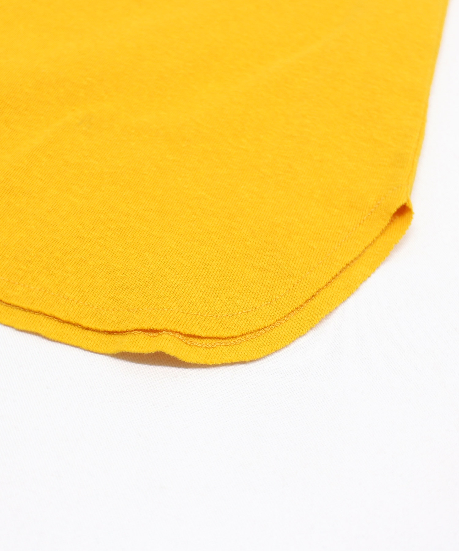 マスタード/ブラック