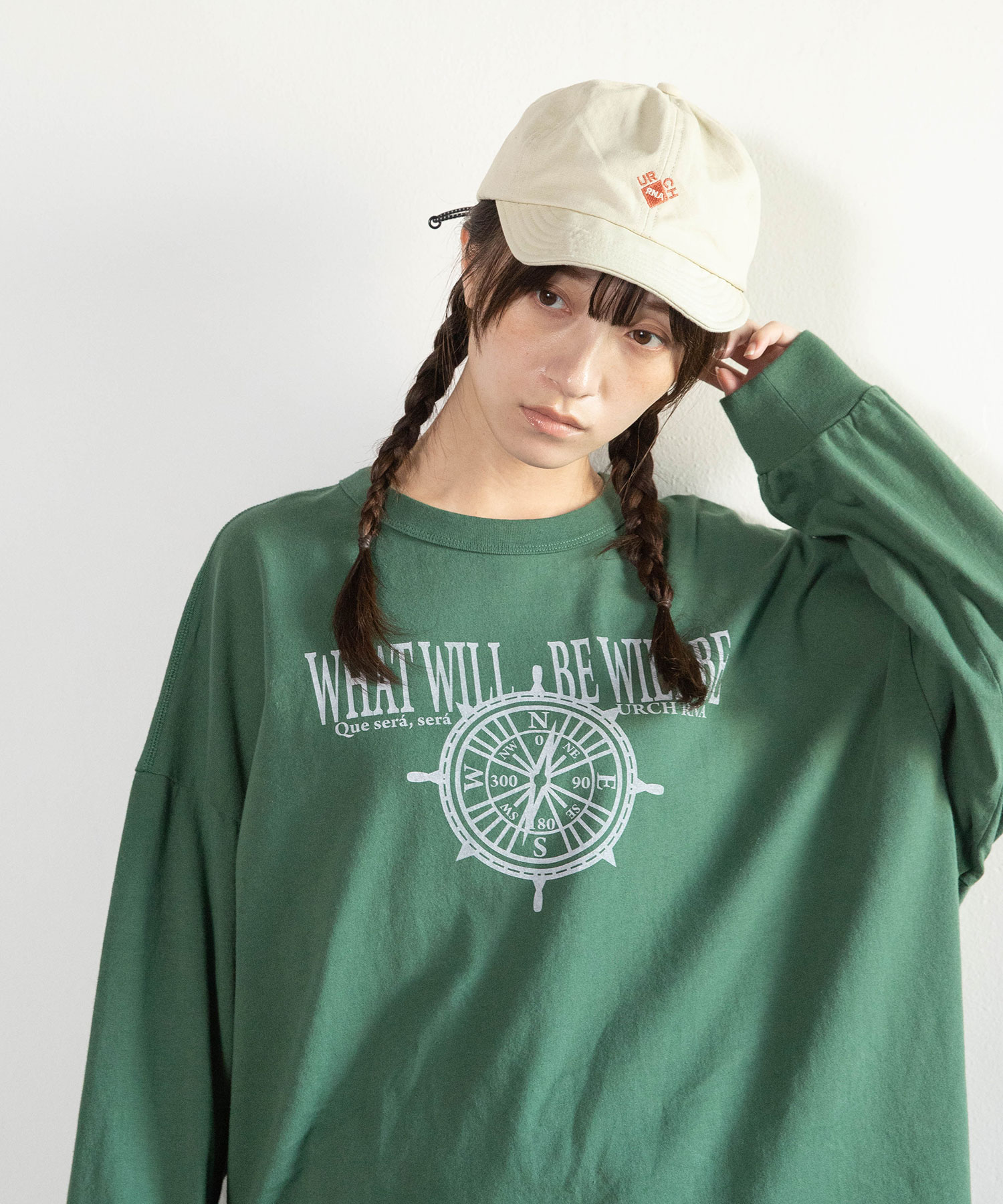 ストームグレー