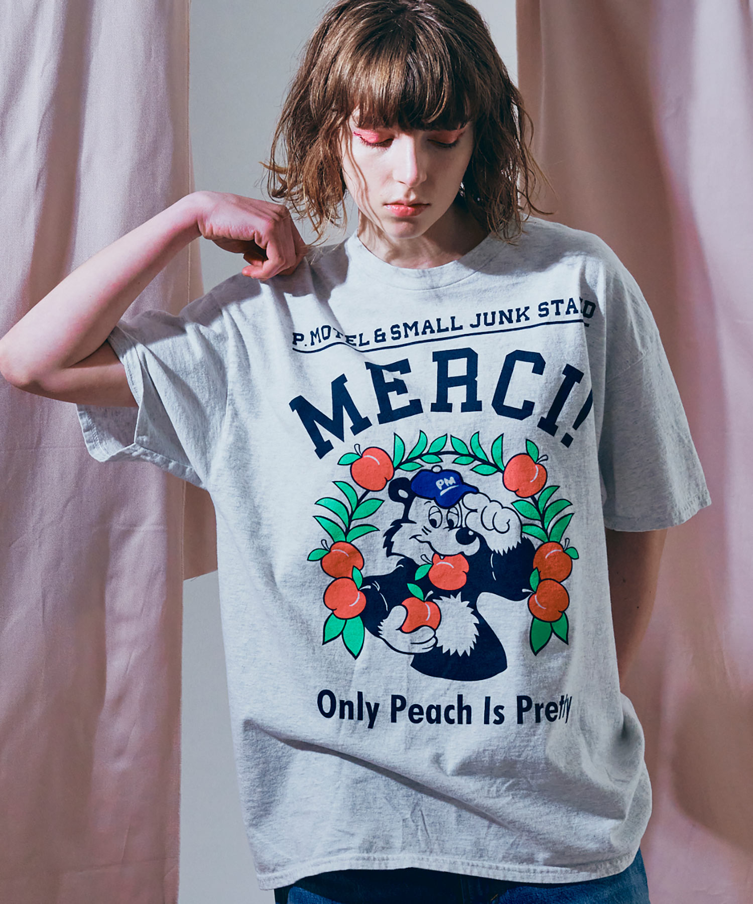 アッシュグレー