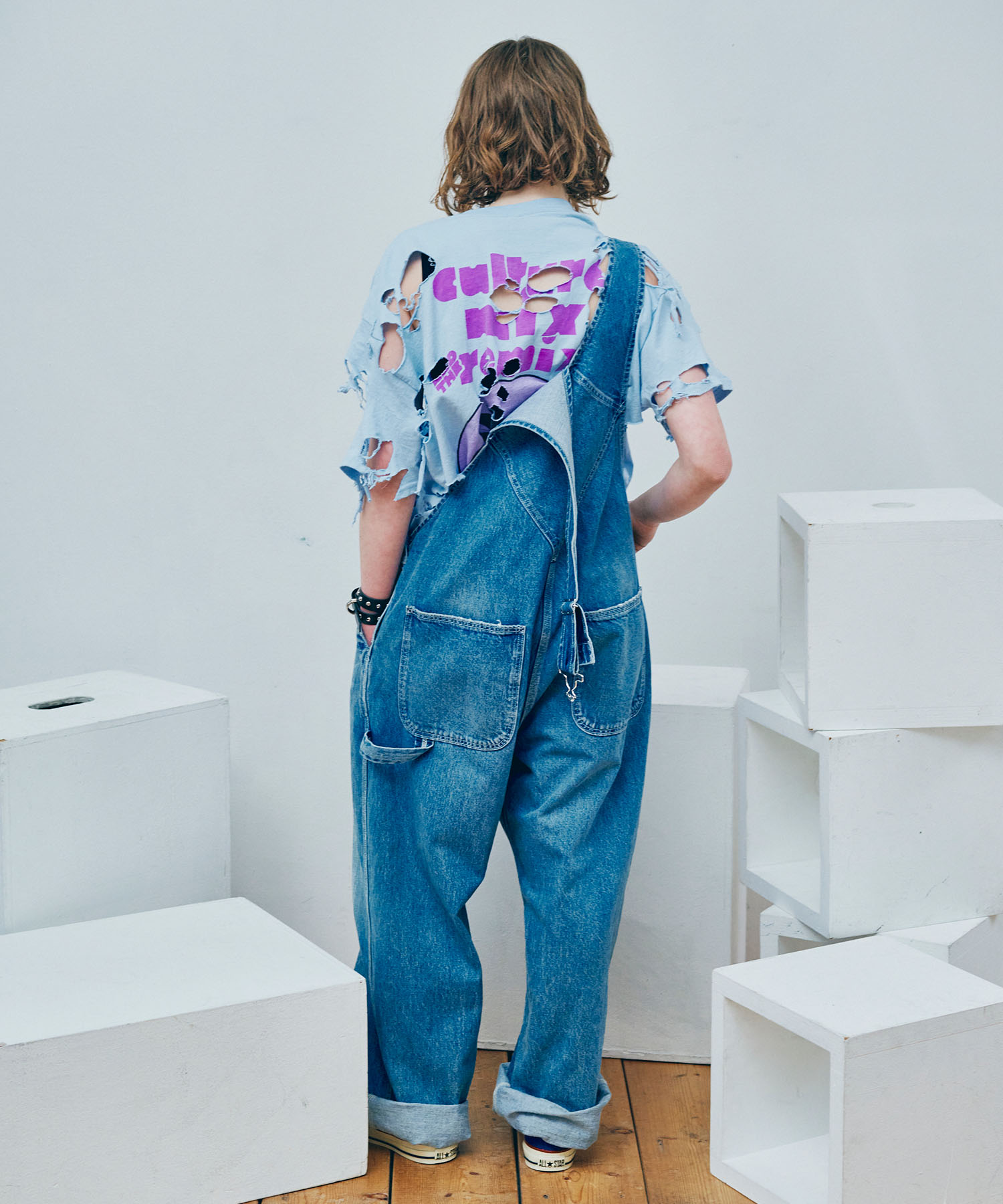 ライトインディゴ