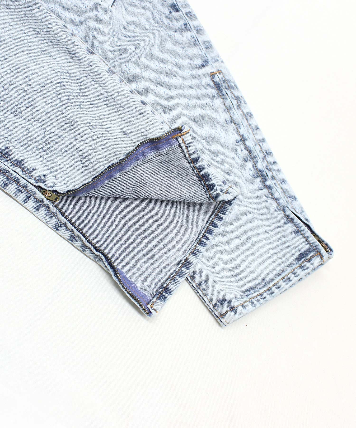 インディゴブルー