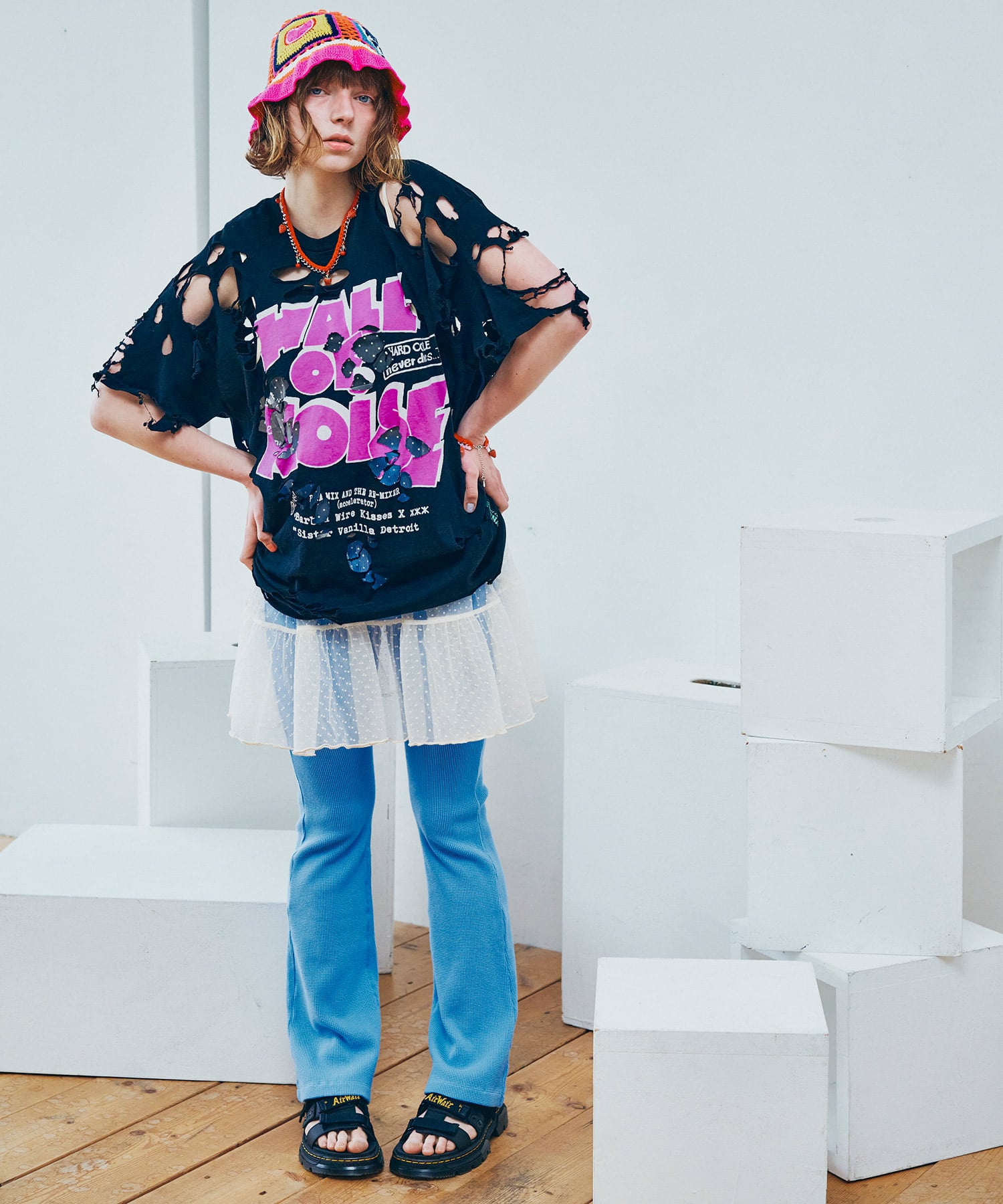 ホワイトドット